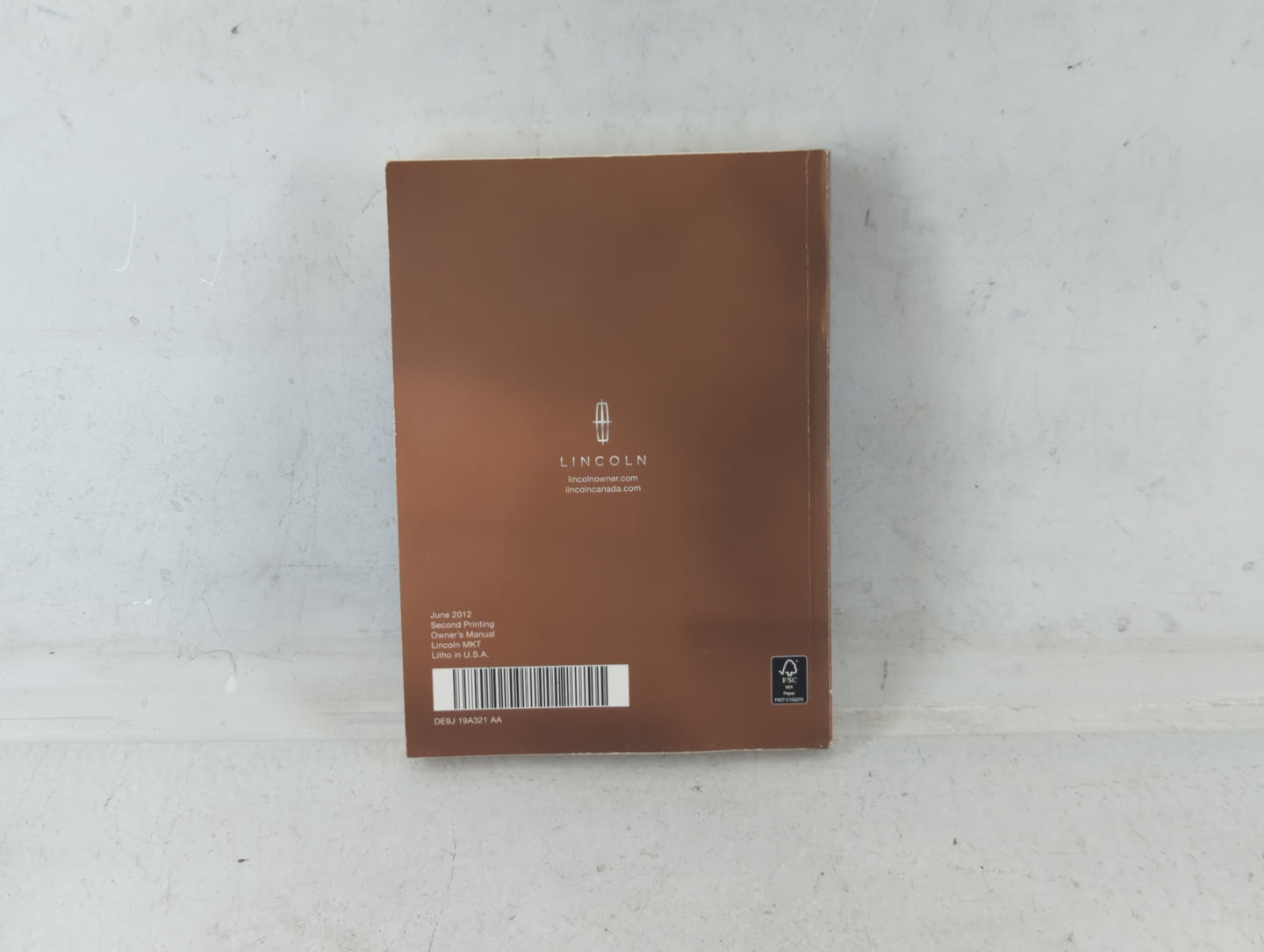 2013 Lincoln Mkt Owners Manual Book Guide P/N:DE9J 19A321 AA OEM Used Auto Parts - Oemusedautoparts1.com