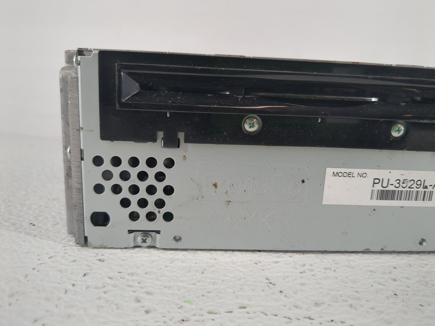 2013 Lincoln Mkx Radio AM FM Cd Player Receiver Replacement P/N:DT4T-19C107-CB Fits OEM Used Auto Parts - Oemusedautoparts1.