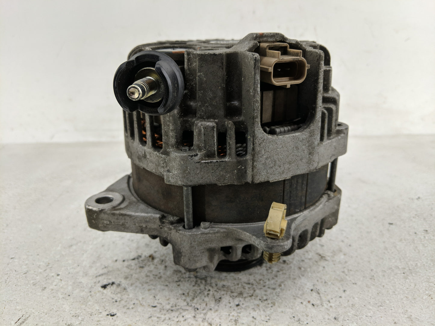 2011-2015 Lincoln Mkx Alternator Replacement Generator Charging Assembly Engine OEM P/N:8A4T-10300-AD Fits OEM Used Auto Par