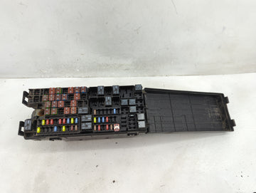 2012-2015 Lincoln Mkx Fusebox Fuse Box Panel Relay Module P/N:BT4T-14A003-AA Fits Fits 2012 2013 2014 2015 OEM Used Auto Parts
