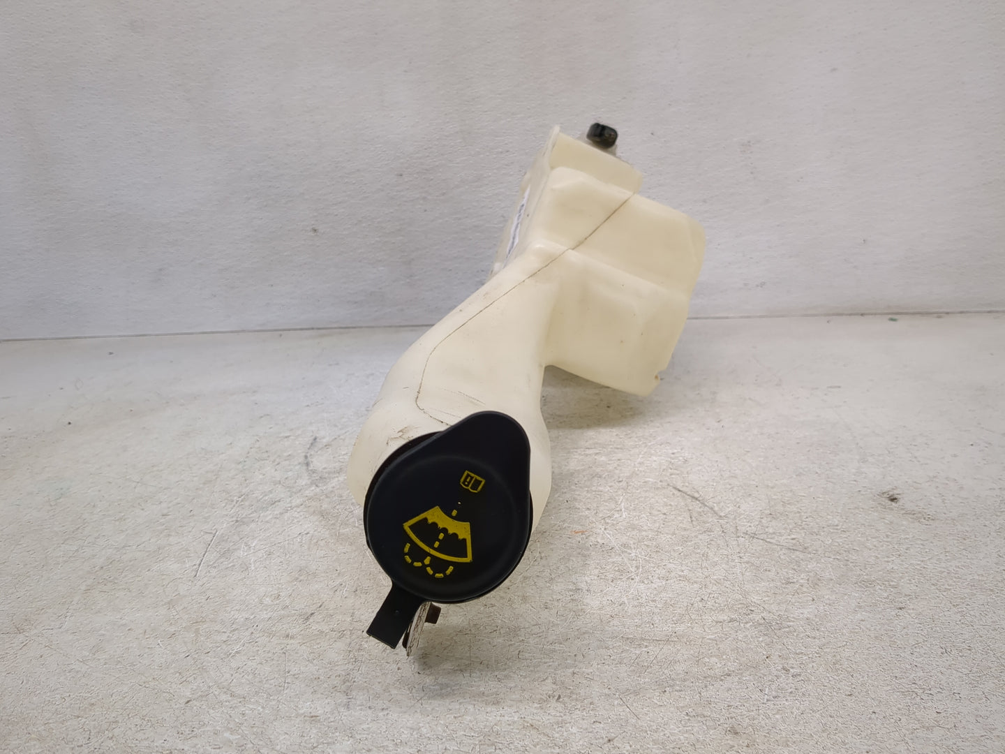 2007-2015 Lincoln Mkx Windshield Washer Fluid Reservoir Bottle Oem White - Oemusedautoparts1.com