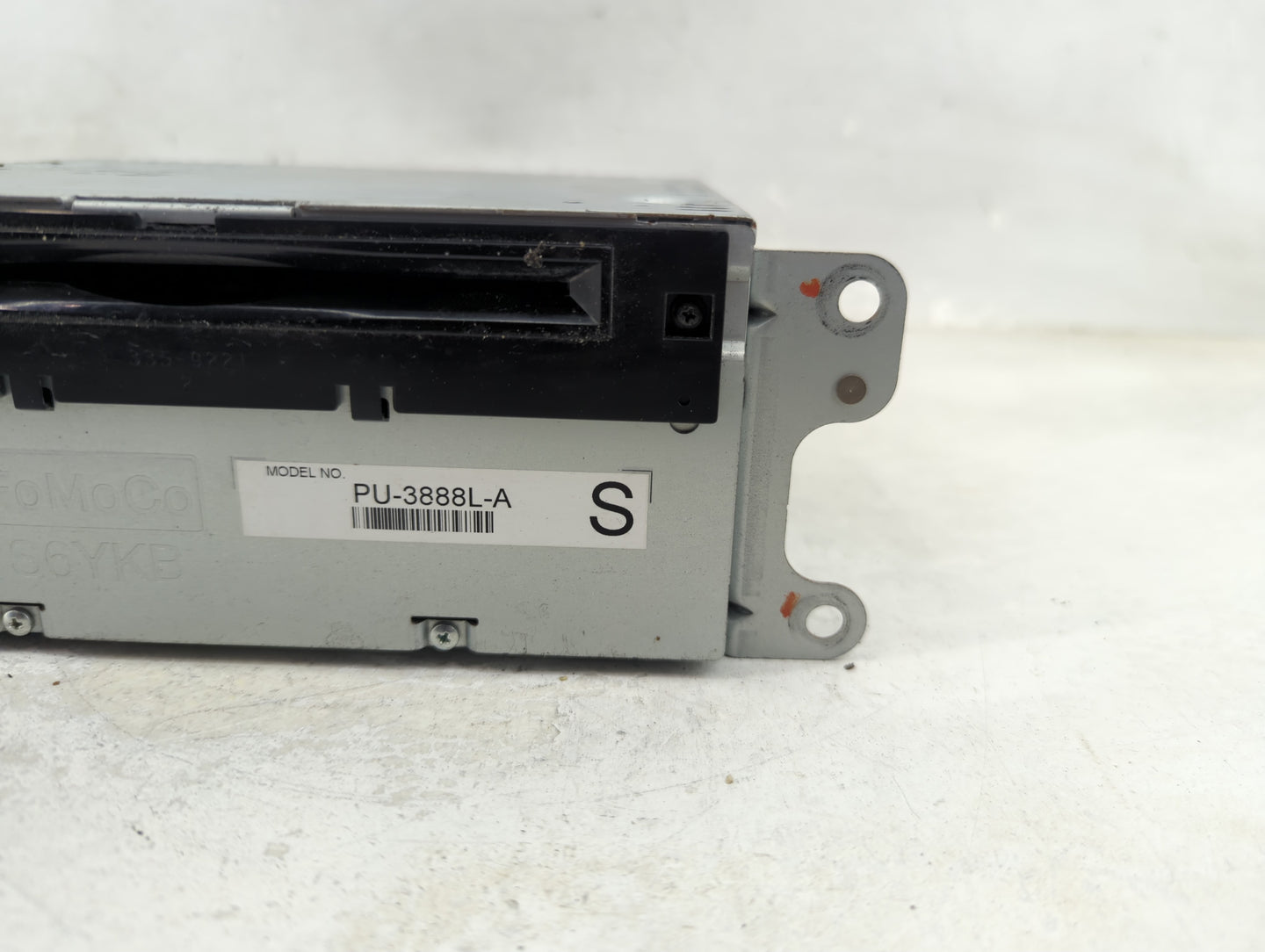 2013-2014 Lincoln Mkx Radio AM FM Cd Player Receiver Replacement P/N:DT4T-19C107-GA Fits Fits 2013 2014 OEM Used Auto Parts 