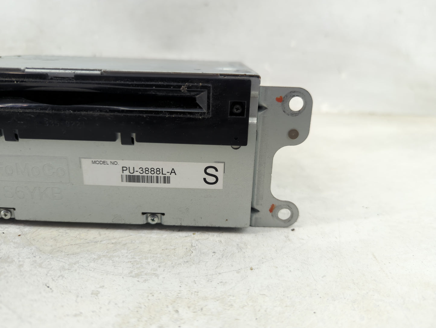 2013-2014 Lincoln Mkx Radio AM FM Cd Player Receiver Replacement P/N:DT4T-19C107-GA Fits Fits 2013 2014 OEM Used Auto Parts 