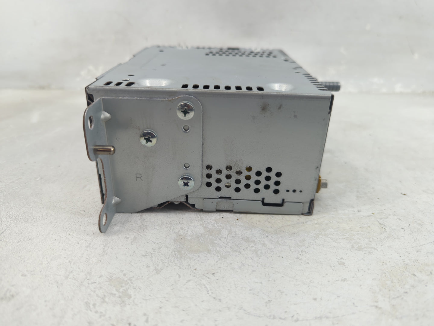 2013-2014 Lincoln Mkx Radio AM FM Cd Player Receiver Replacement P/N:DT4T-19C107-GA Fits Fits 2013 2014 OEM Used Auto Parts 