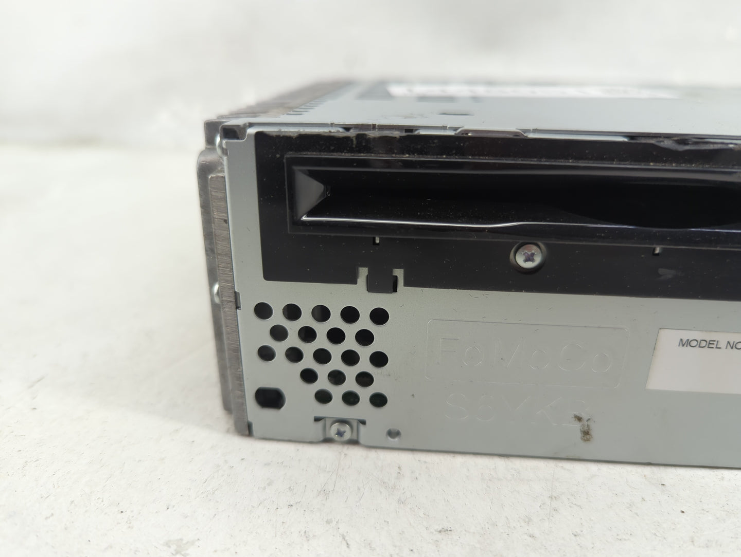 2013 Lincoln Mkx Radio AM FM Cd Player Receiver Replacement P/N:PU-3529L-A DT4T-19C107-CB Fits OEM Used Auto Parts - Oemused