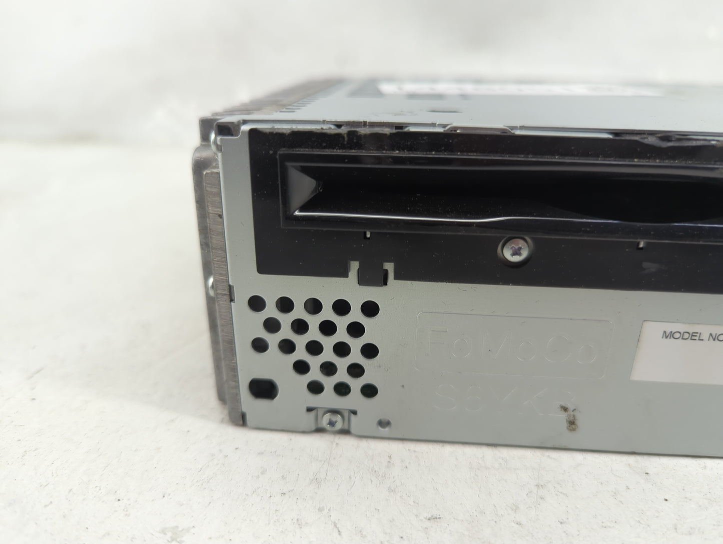 2013 Lincoln Mkx Radio AM FM Cd Player Receiver Replacement P/N:PU-3529L-A DT4T-19C107-CB Fits OEM Used Auto Parts - Oemused
