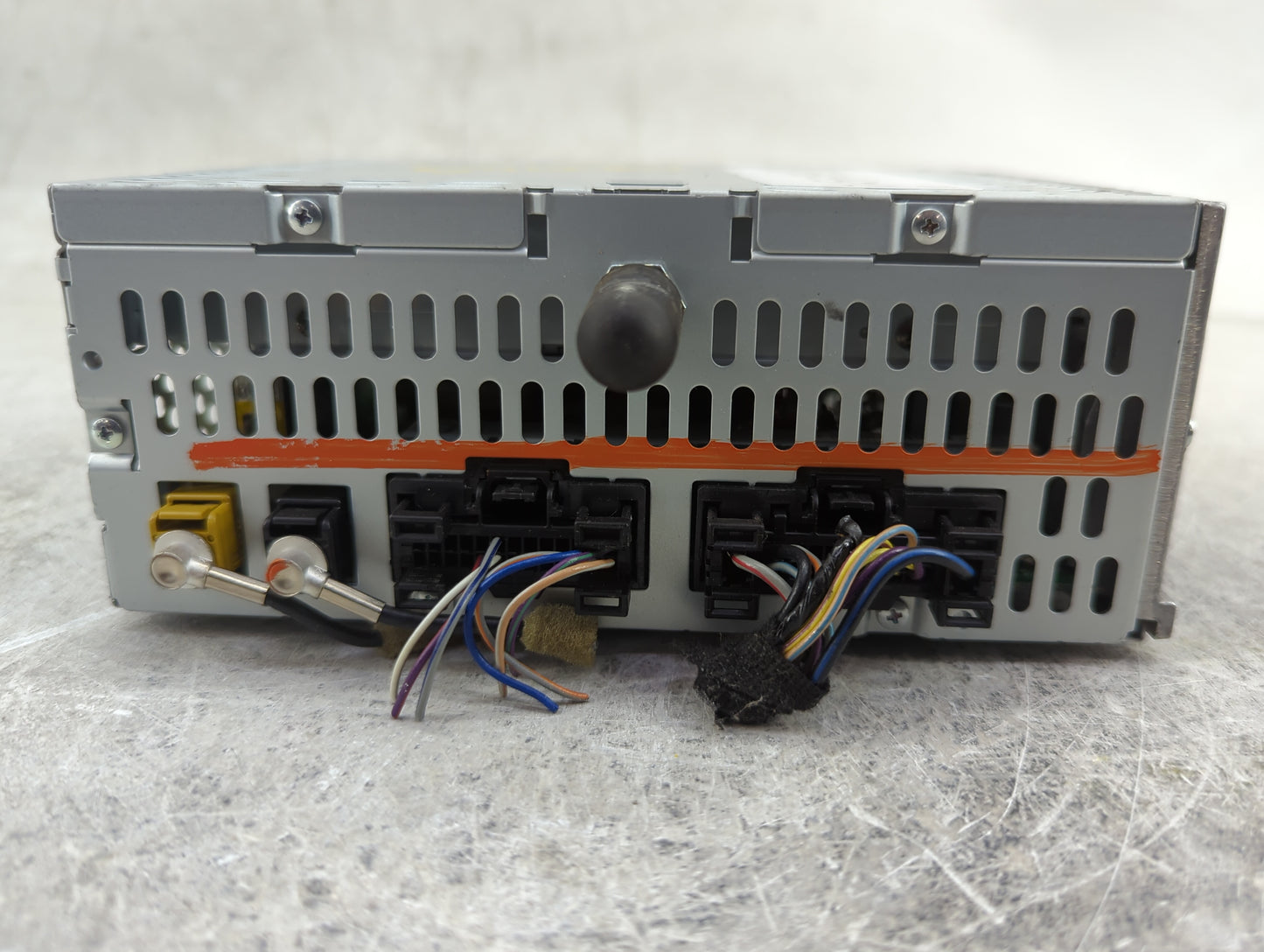 2013 Lincoln Mkx Radio AM FM Cd Player Receiver Replacement P/N:DT4T-19C107-CB Fits OEM Used Auto Parts - Oemusedautoparts1.