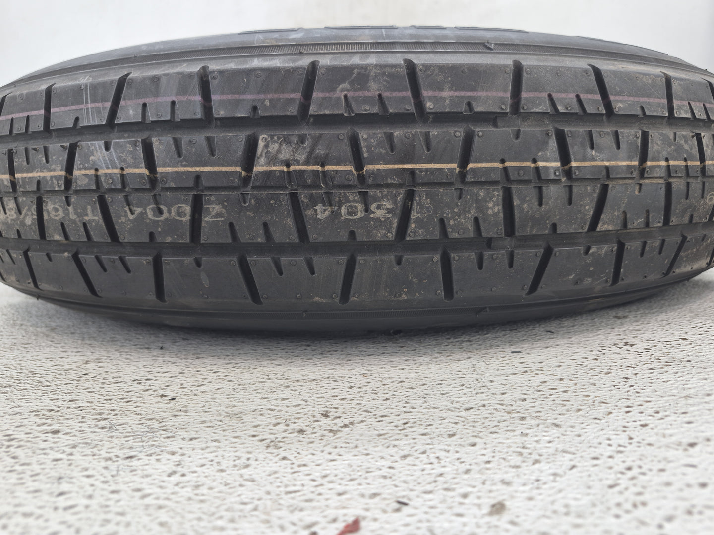 2007-2015 Lincoln Mkx Spare Donut Tire Wheel Rim Oem Black - Oemusedautoparts1.com