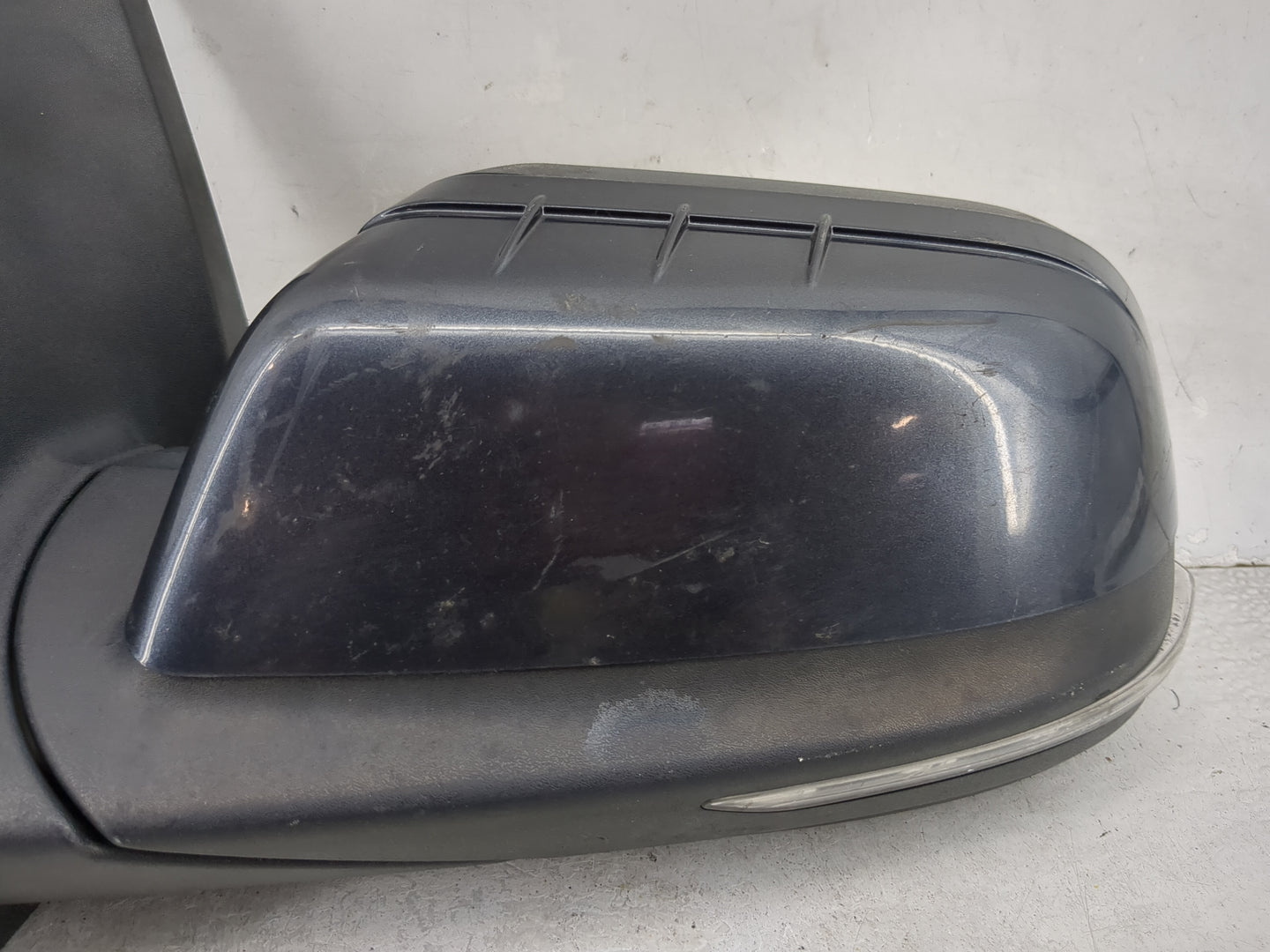 2011-2015 Lincoln Mkx Driver Side View Mirror - Left Door Mirror OEM Used - Oemusedautoparts1.com