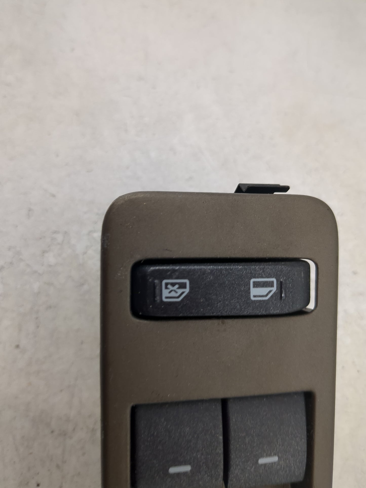 2011-2015 Lincoln Mkx Master Power Window Switch Replacement Driver Side Left P/N:BA1T-14540-AAW SANDD1857AEP Fits OEM Used 