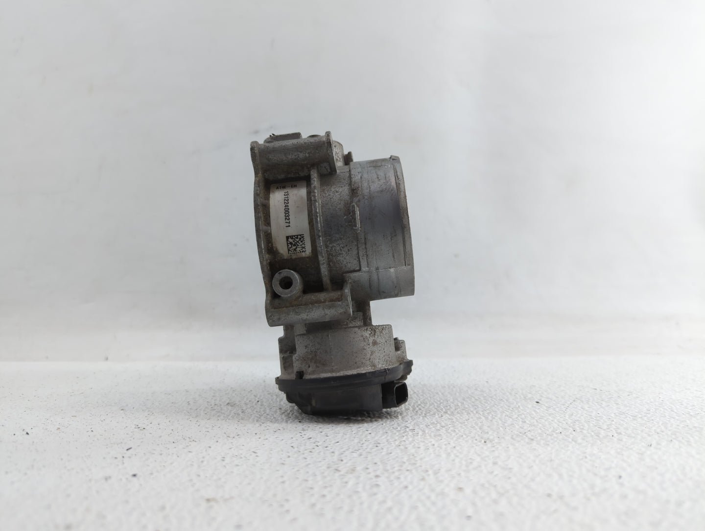 2011-2018 Lincoln Mkx Throttle Body P/N:AT4E-EH AT4E-EF, AT4E-9F991-EL Fits Fits 2011 2012 2013 2014 2015 2016 2017 2018 201
