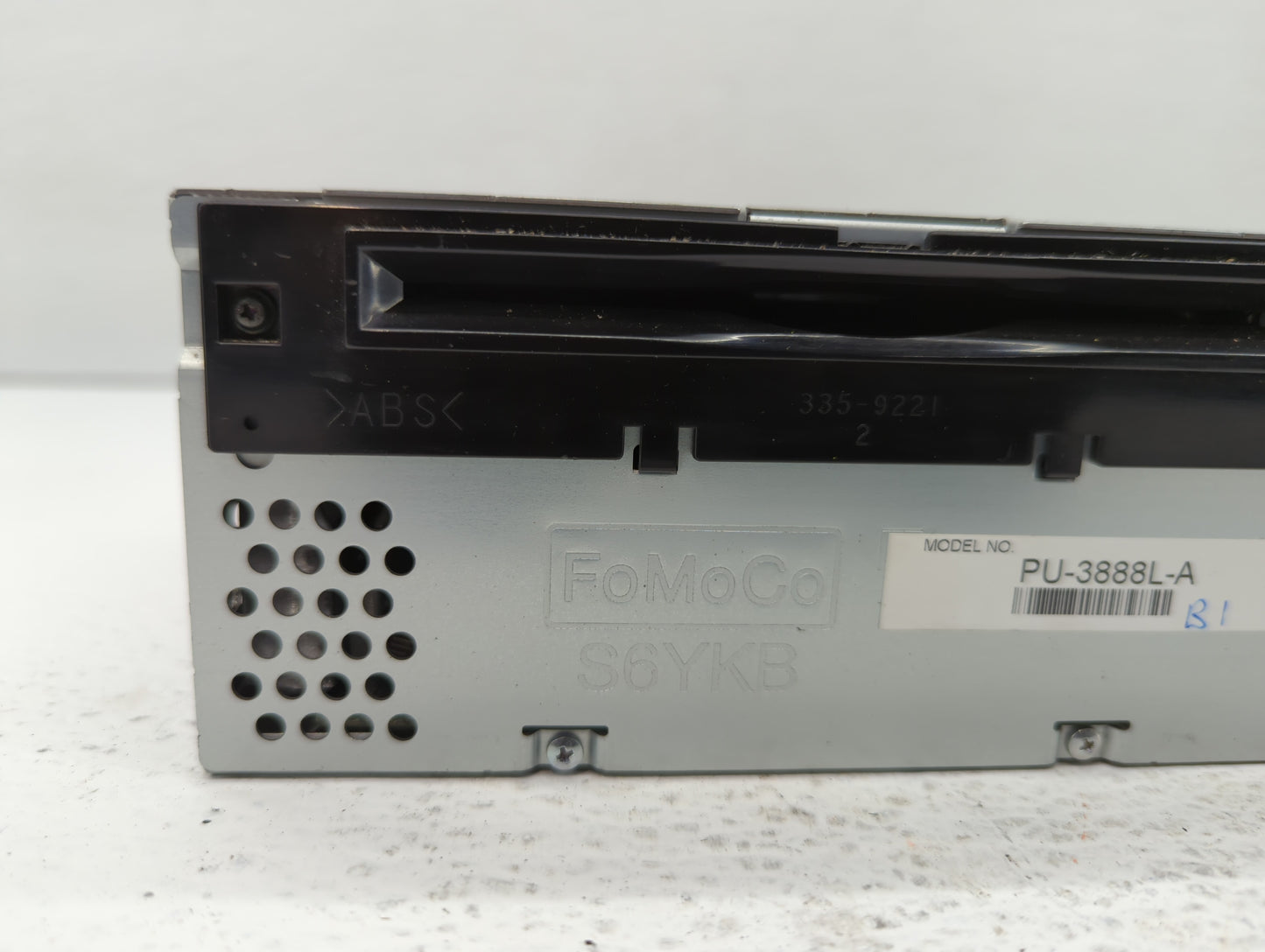 2013-2013 Lincoln Mkx Am Fm Cd Player Radio Receiver - Oemusedautoparts1.com