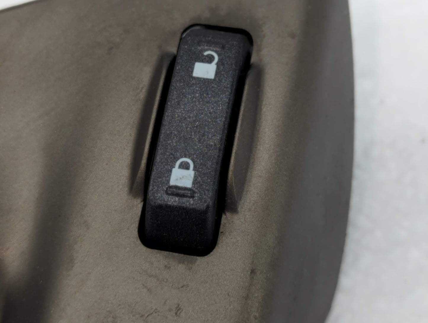 2013 Lincoln Mkx Mass Air Flow Meter Maf - Oemusedautoparts1.com