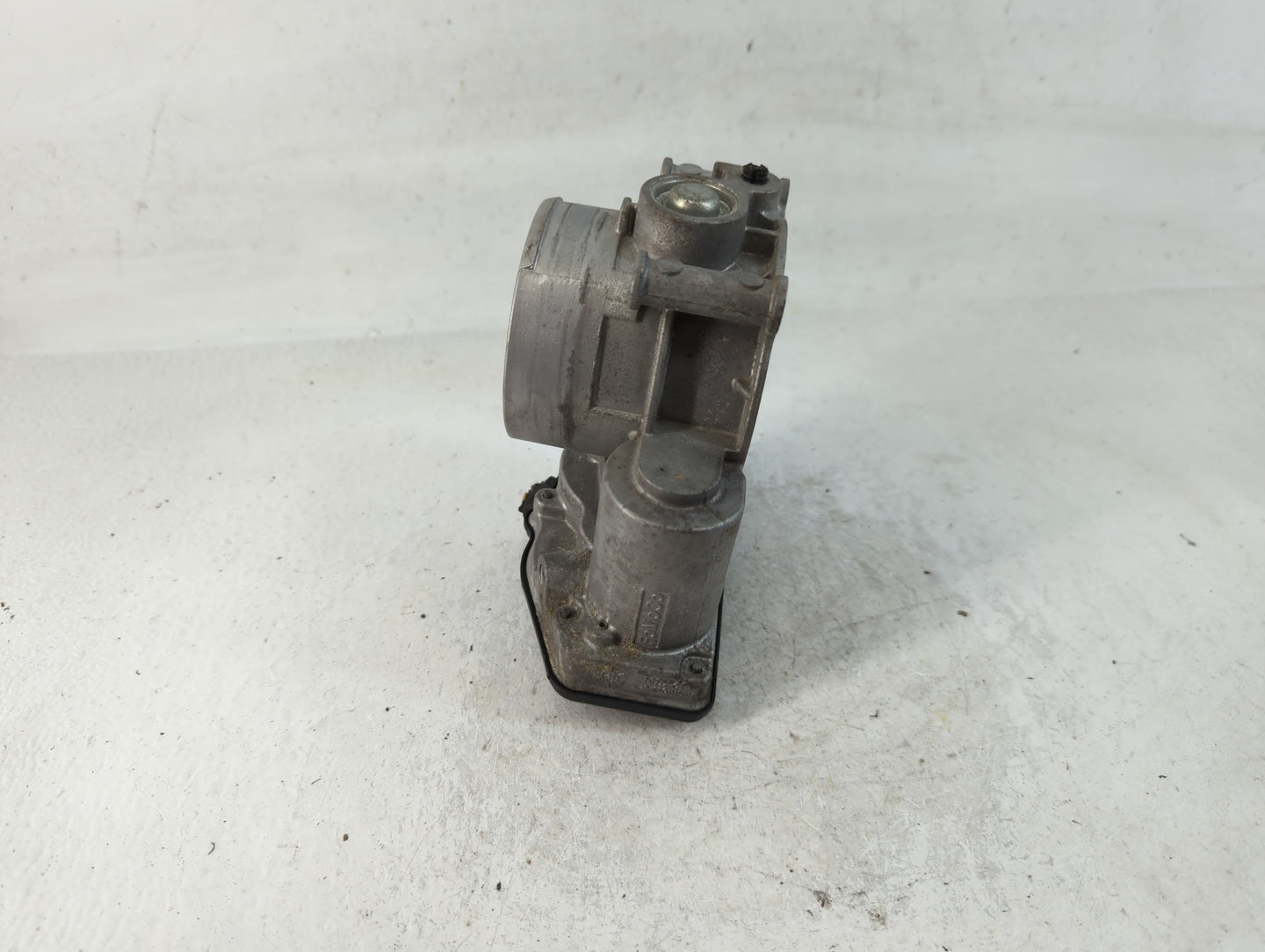 2011-2018 Lincoln Mkx Throttle Body P/N:AT4E-EF Fits Fits 2011 2012 2013 2014 2015 2016 2017 2018 2019 OEM Used Auto Parts -