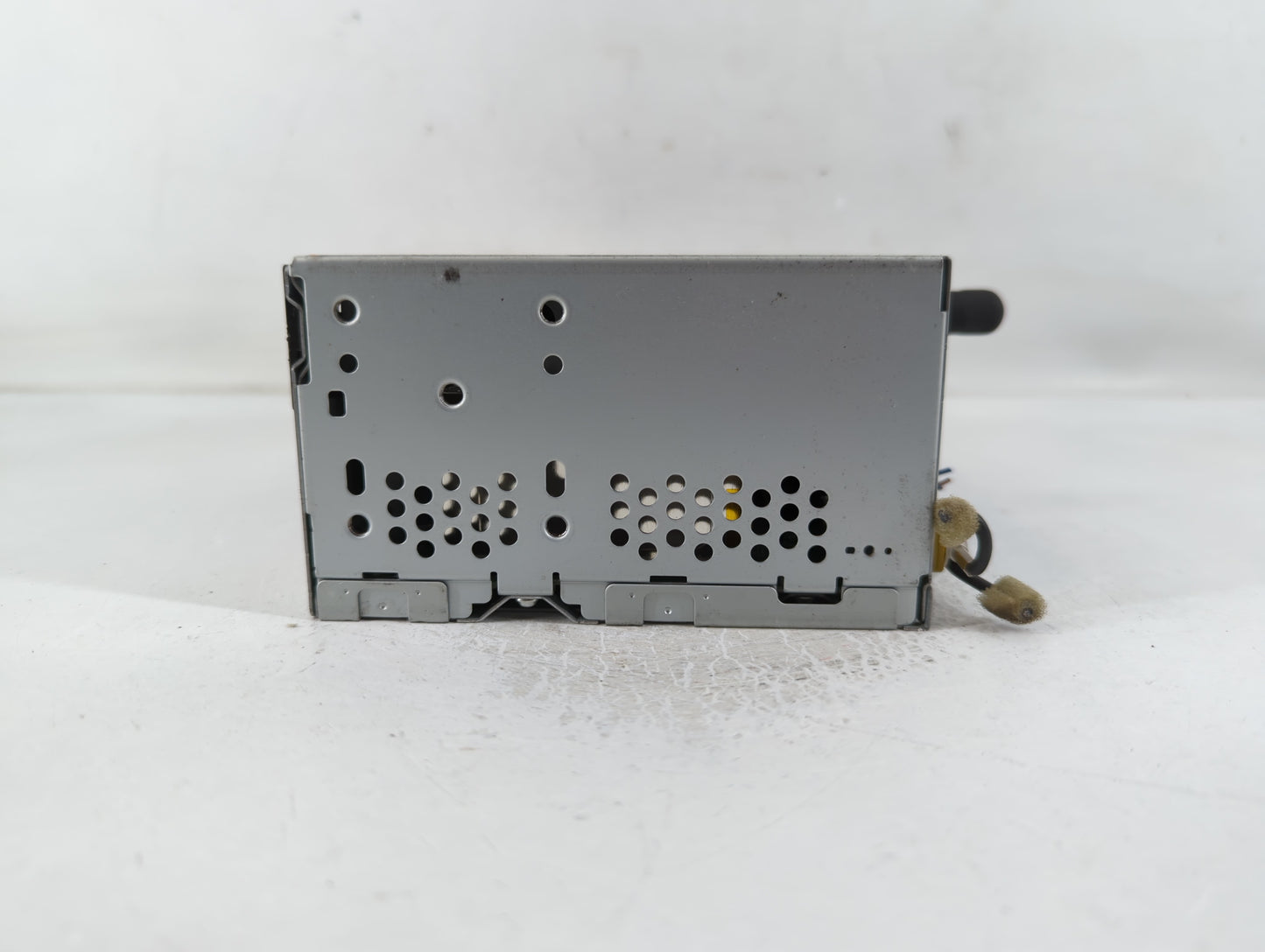 2013 Lincoln Mkx Radio AM FM Cd Player Receiver Replacement P/N:DT4T-19C107-GA Fits OEM Used Auto Parts - Oemusedautoparts1.