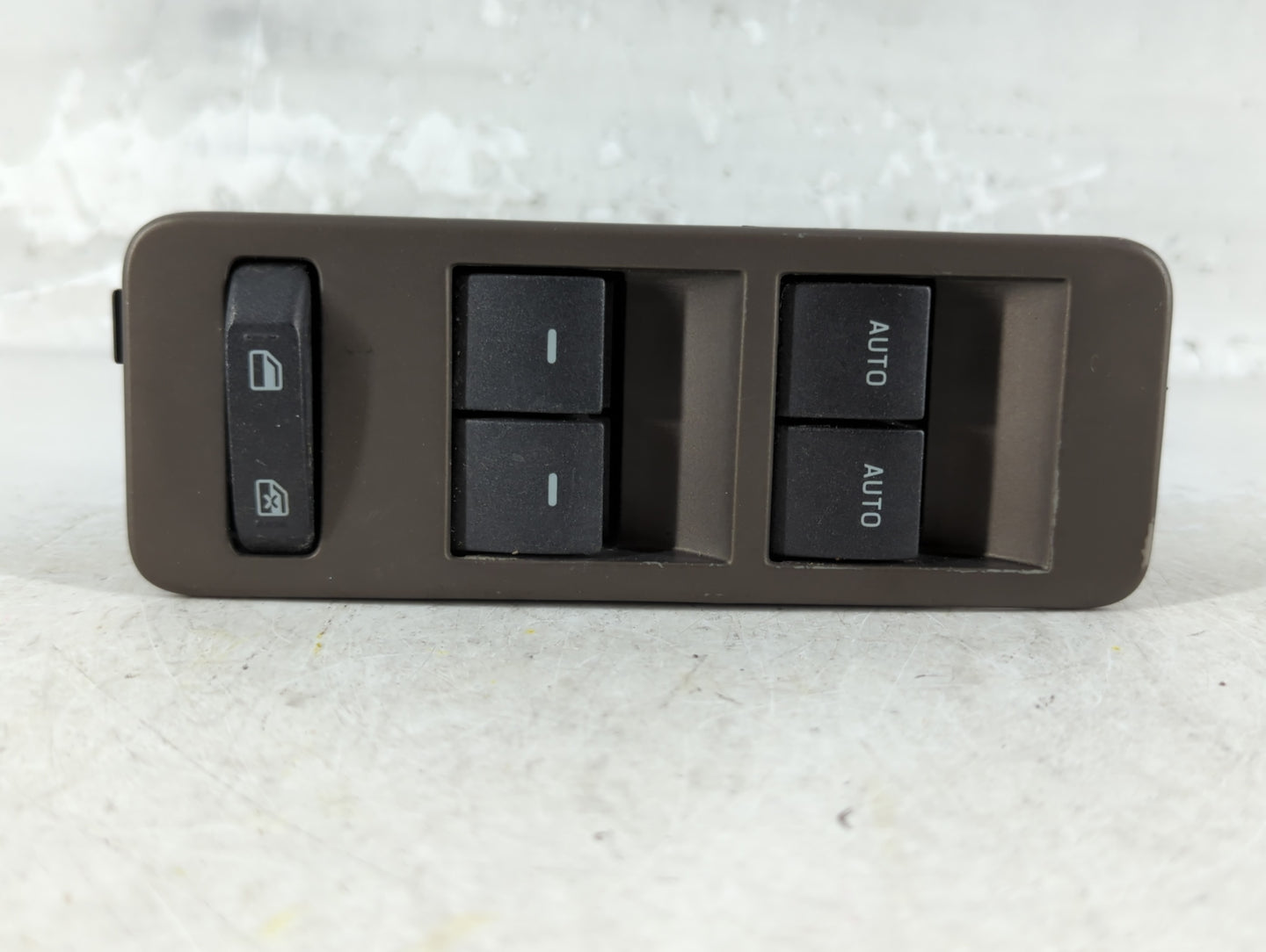2013 Lincoln Mkx Master Power Window Switch Replacement Driver Side Left Fits OEM Used Auto Parts - Oemusedautoparts1.com