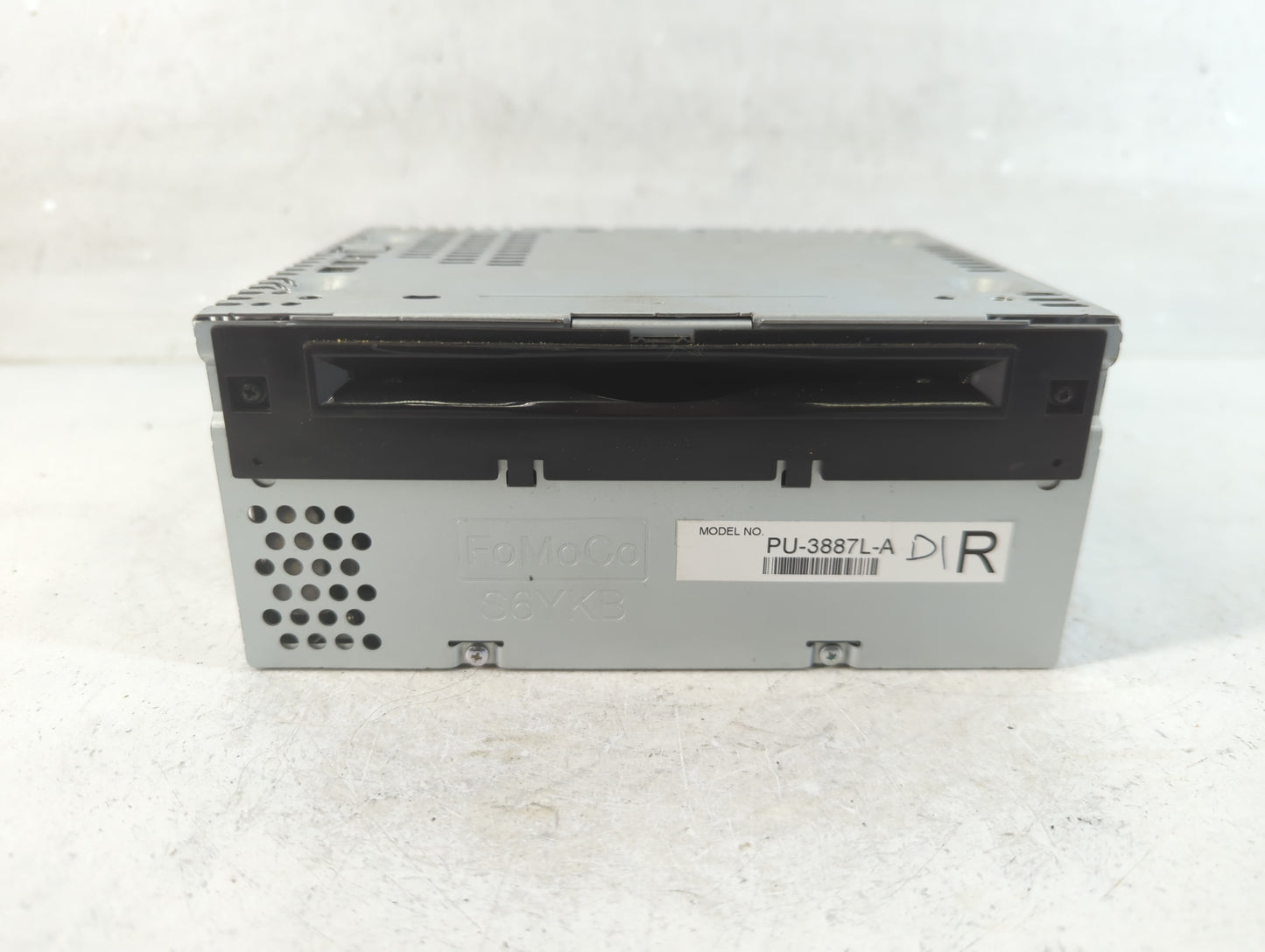 2013 Lincoln Mkx Radio AM FM Cd Player Receiver Replacement P/N:DT4T-19C107-FA Fits OEM Used Auto Parts - Oemusedautoparts1.