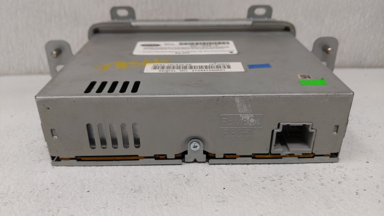 2013-2014 Lincoln Mkz Radio AM FM Cd Player Receiver Replacement Fits OEM Used Auto Parts - Oemusedautoparts1.com