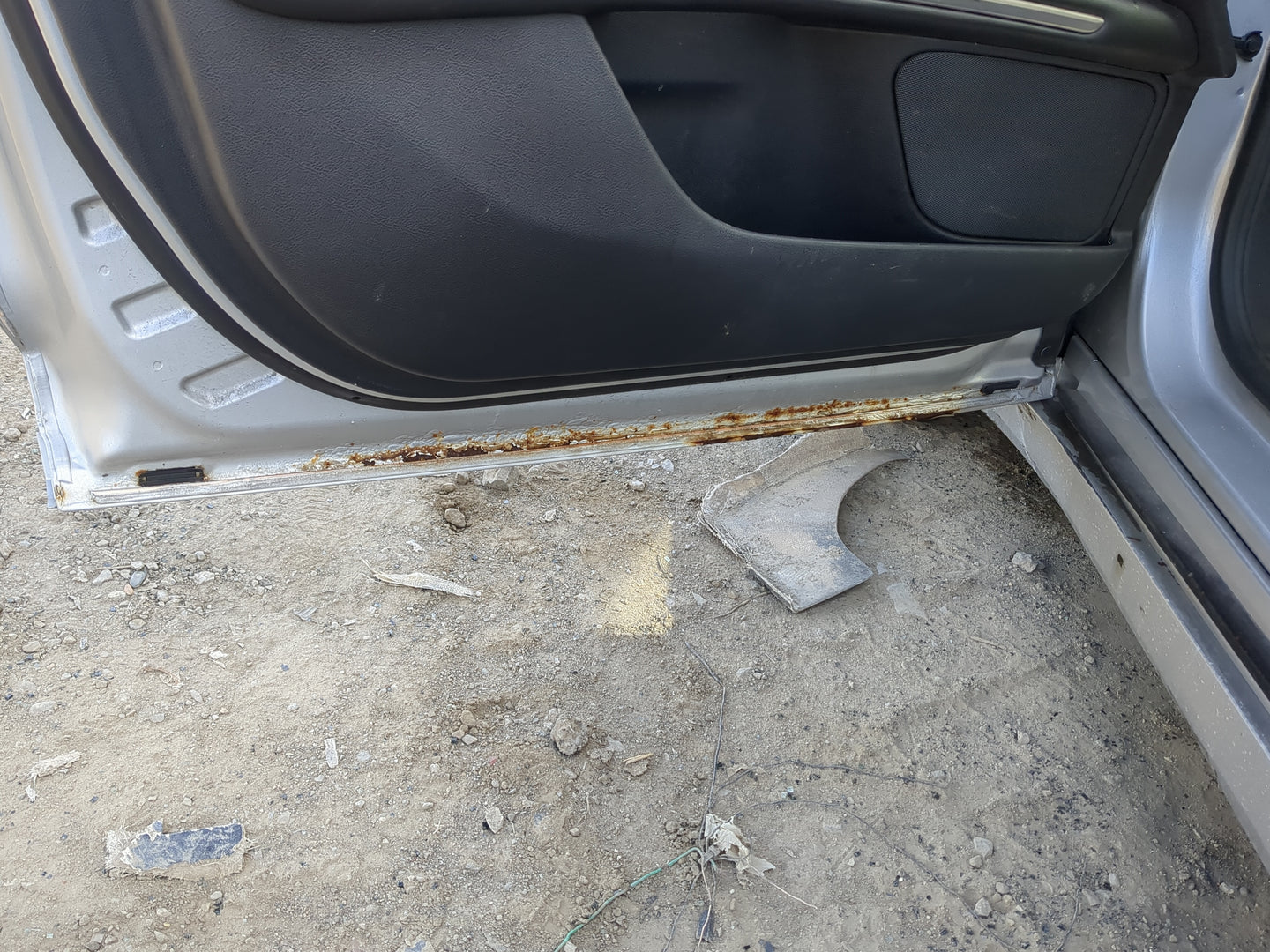 2013-2016 Lincoln Mkz Driver Front Door Oem 1220045 - Oemusedautoparts1.com