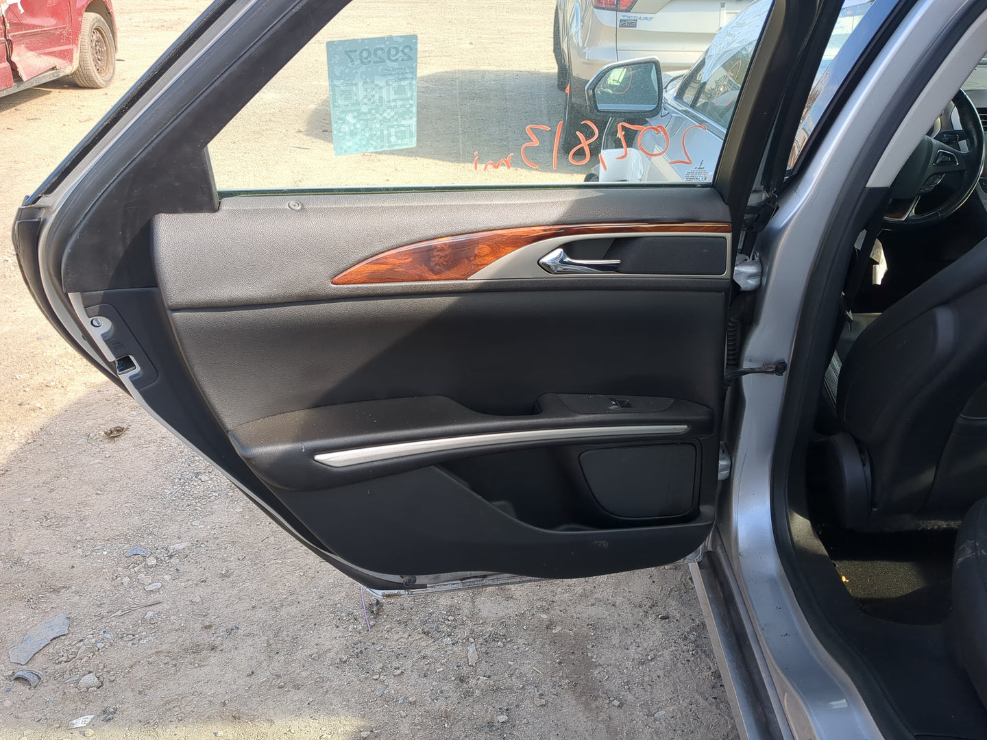 2013-2020 Lincoln Mkz Driver Rear Door Oem - Oemusedautoparts1.com