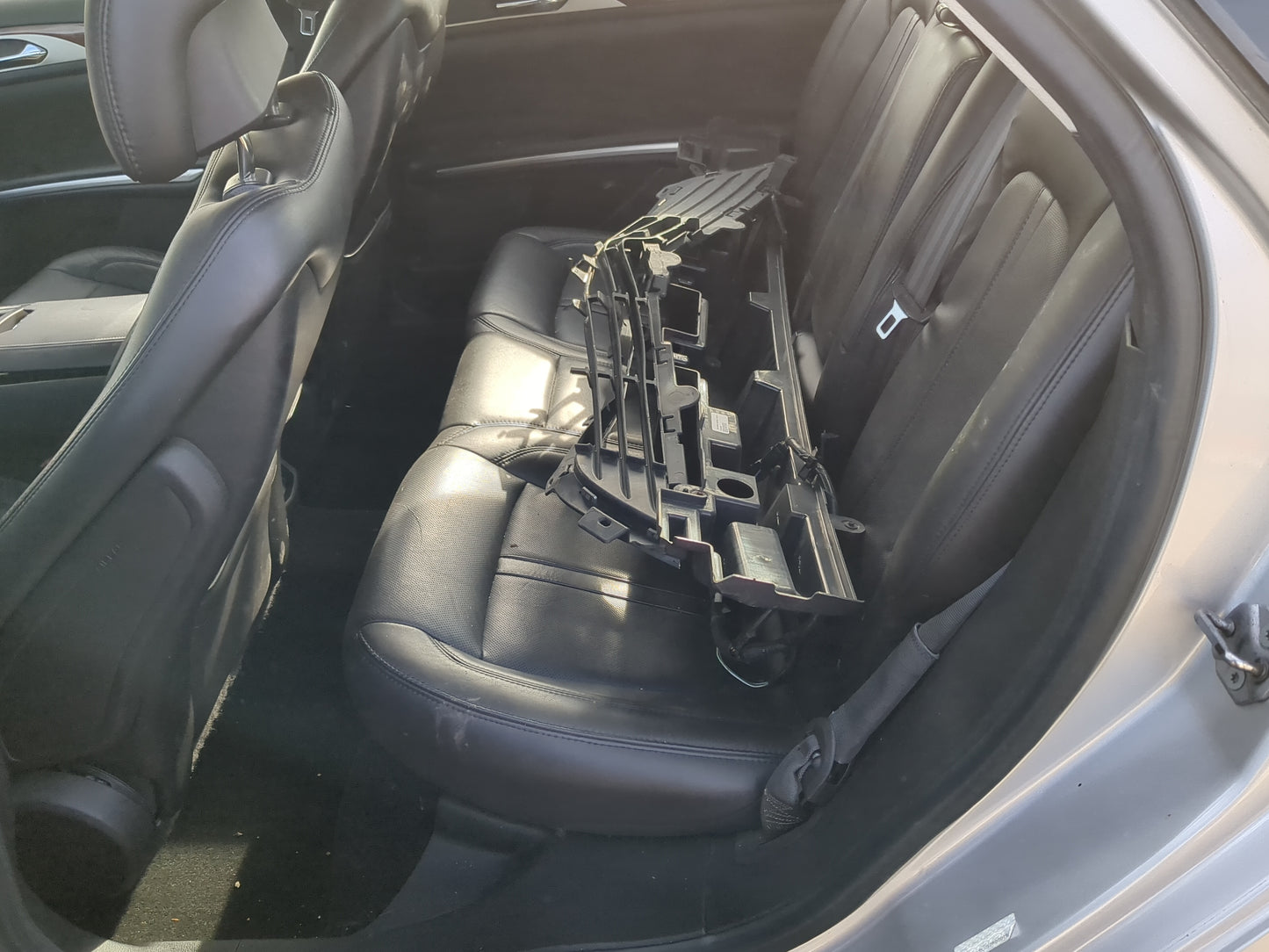 2013 Lincoln Mkz Rear Seat Oem - Oemusedautoparts1.com