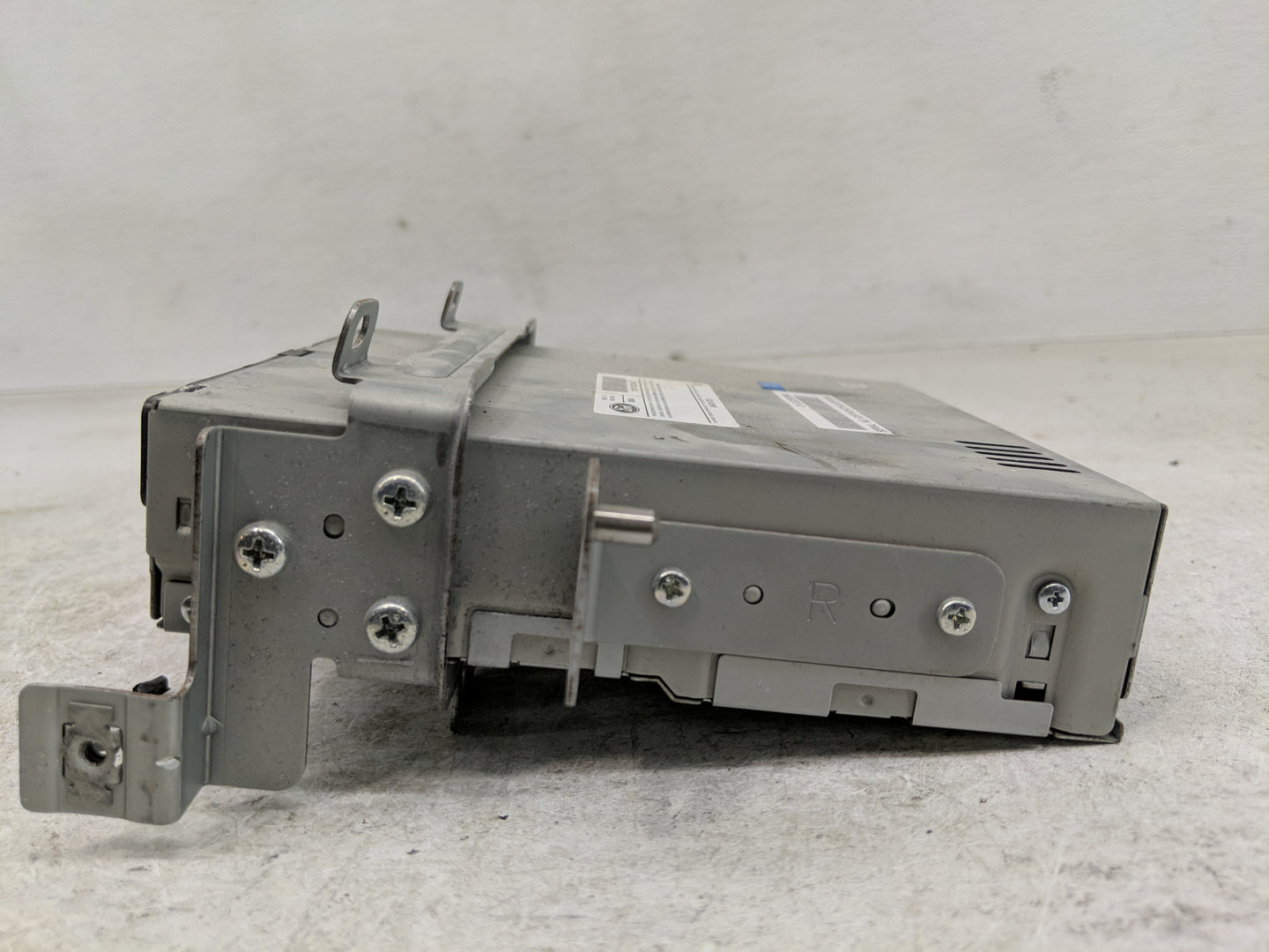 2013-2014 Lincoln Mkz Radio AM FM Cd Player Receiver Replacement P/N:DP5T-18C830-AF Fits Fits 2013 2014 OEM Used Auto Parts 
