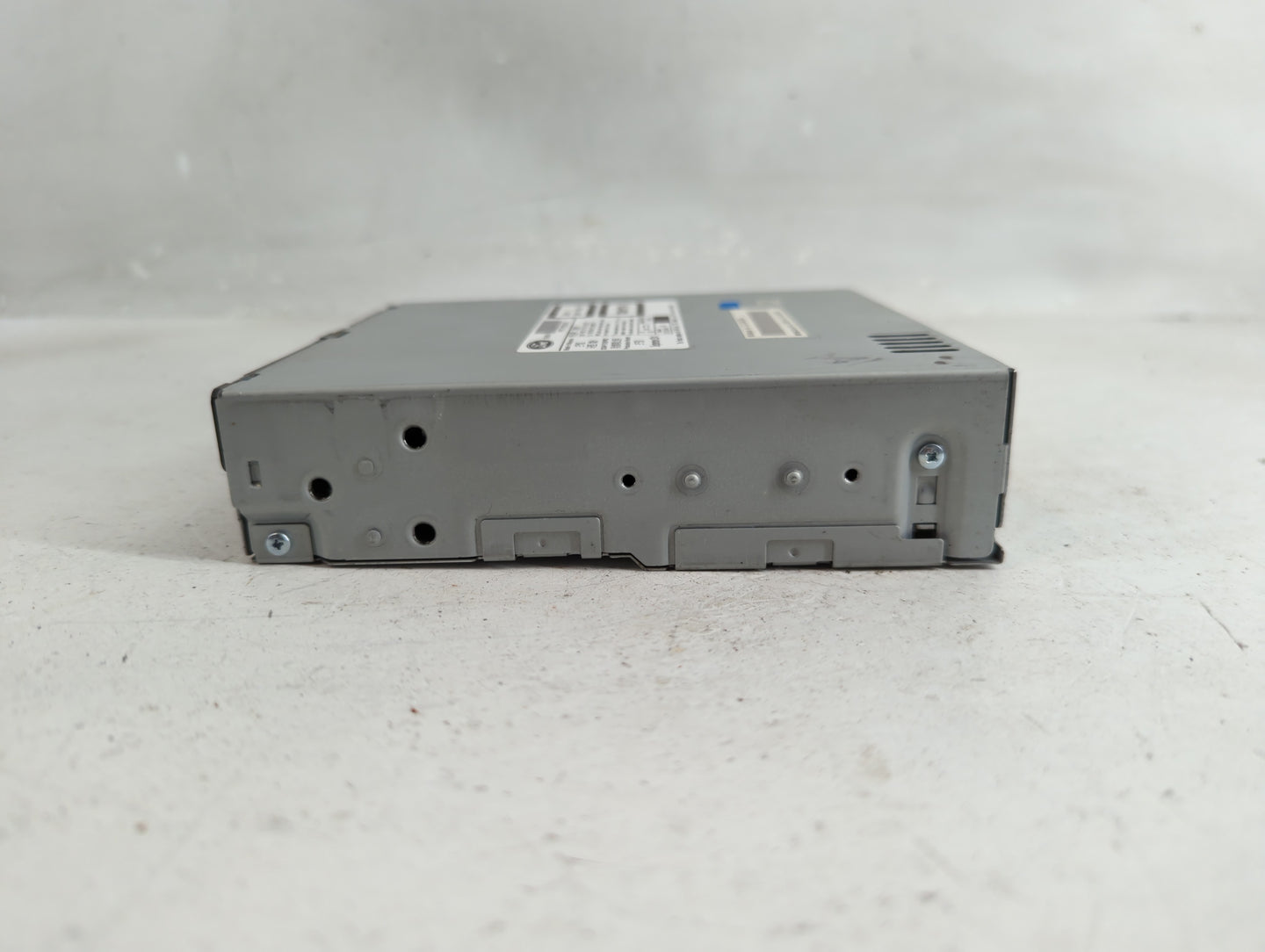 2013-2014 Lincoln Mkz Radio AM FM Cd Player Receiver Replacement P/N:FP5T-18C830-AC Fits Fits 2013 2014 OEM Used Auto Parts 