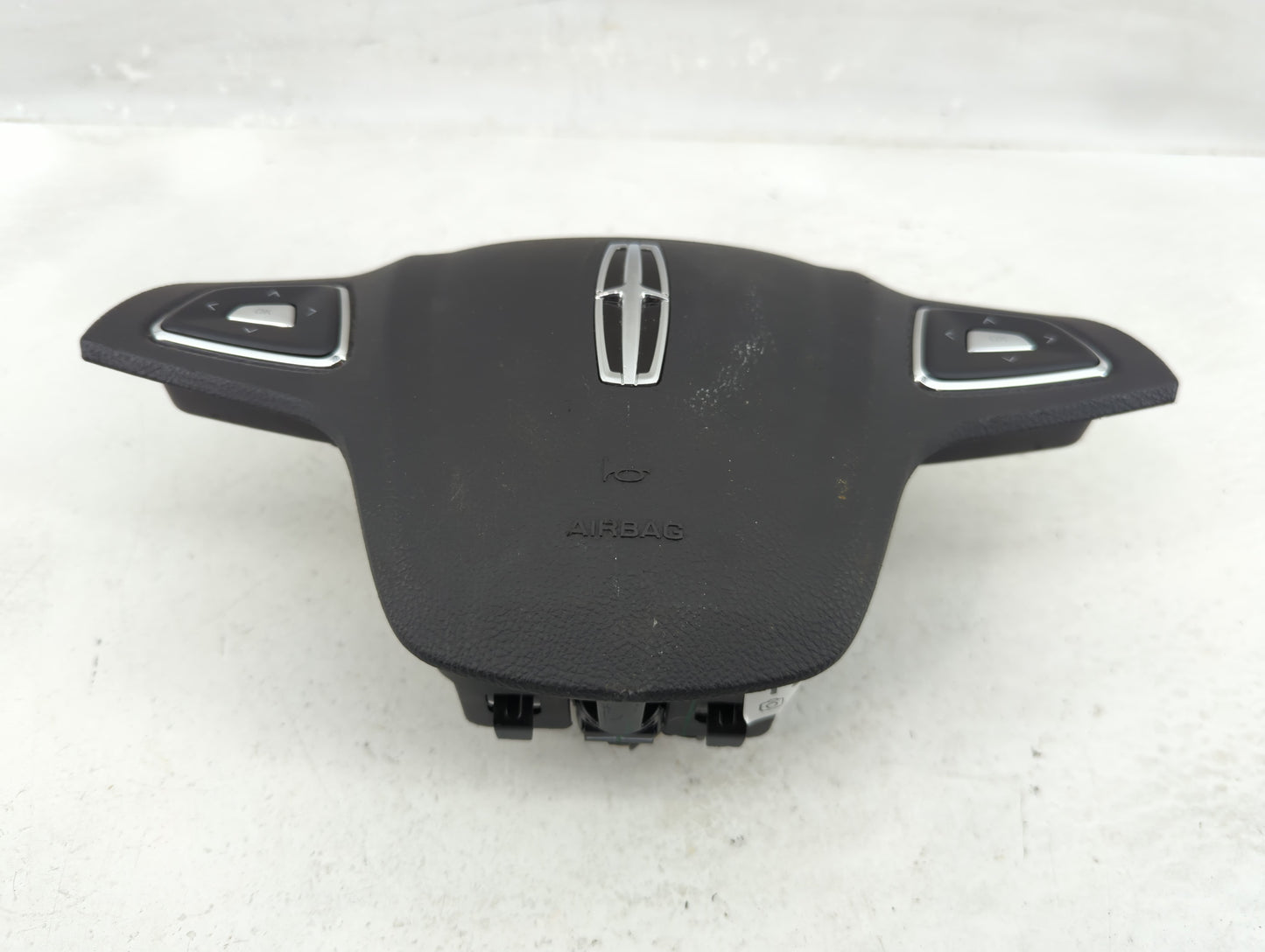 2013-2014 Lincoln Mkz Air Bag Driver Left Steering Wheel Mounted Fits Fits 2013 2014 OEM Used Auto Parts - Oemusedautoparts1