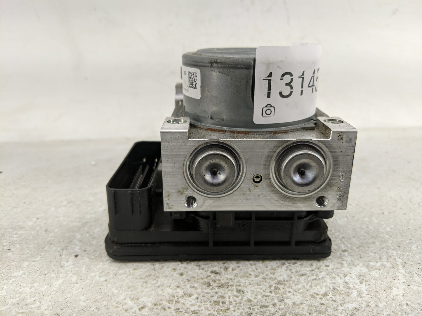 2013 Lincoln Mkz ABS Pump Control Module Replacement P/N:DG9C-2C405-FB Fits OEM Used Auto Parts - Oemusedautoparts1.com