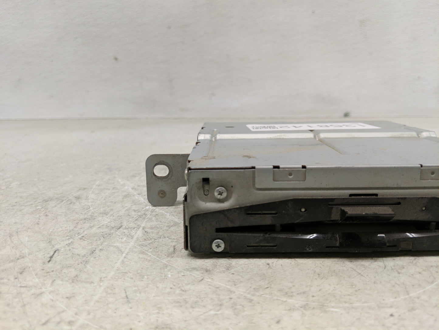 2013-2014 Lincoln Mkz Radio AM FM Cd Player Receiver Replacement P/N:DP5T-18C830-AF Fits Fits 2013 2014 OEM Used Auto Parts 