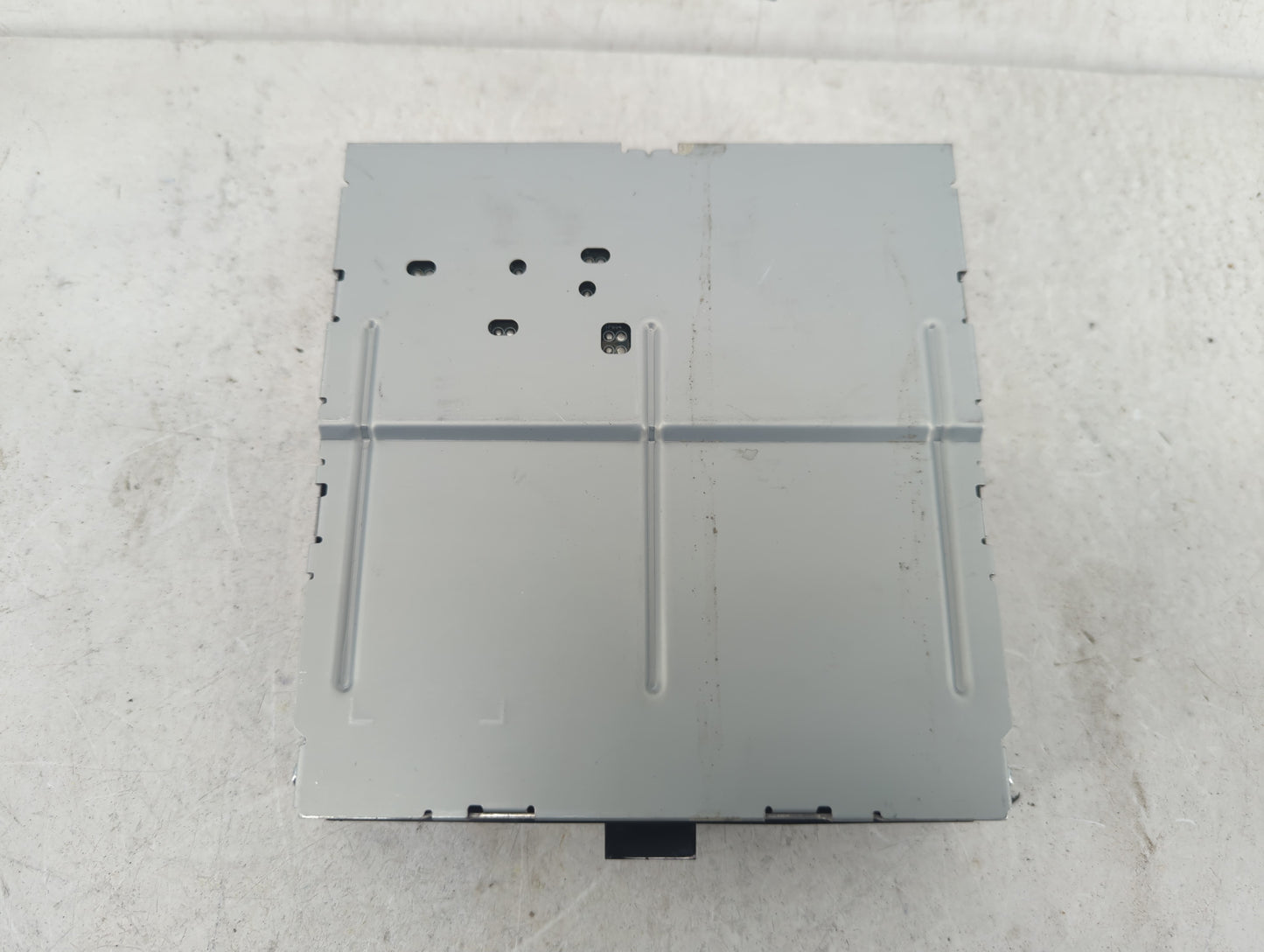 2013 Lincoln Mkz Radio AM FM Cd Player Receiver Replacement P/N:DP5T-18C830-AE Fits OEM Used Auto Parts - Oemusedautoparts1.