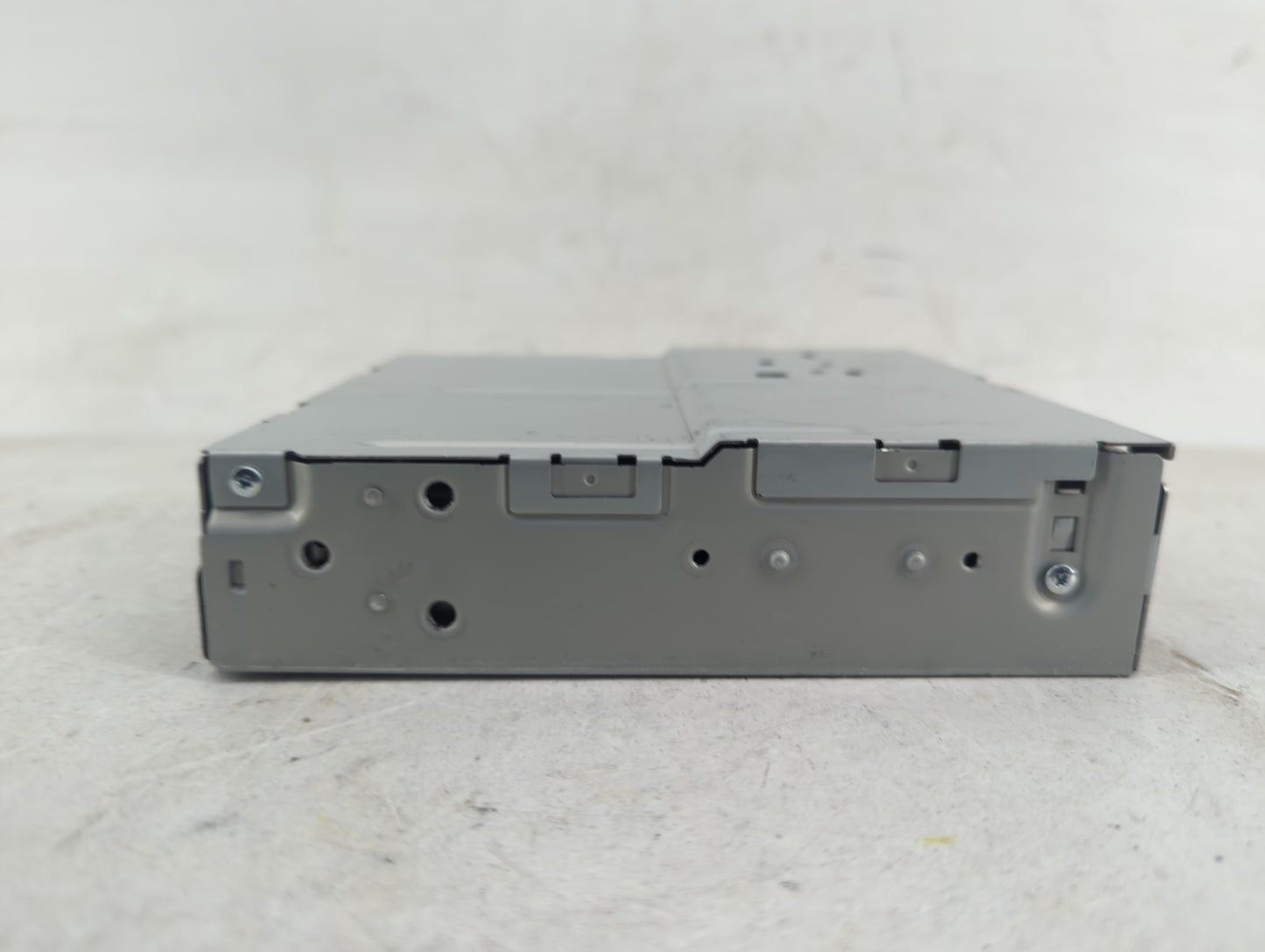 2013 Lincoln Mkz Radio AM FM Cd Player Receiver Replacement P/N:DP5T-18C830-AE Fits OEM Used Auto Parts - Oemusedautoparts1.