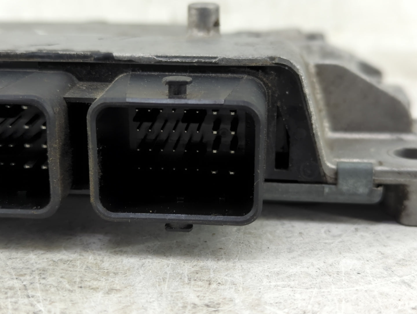 2013 Lincoln Mkz PCM Engine Control Computer ECU ECM PCU OEM P/N:DP5A-12A650-ABB Fits OEM Used Auto Parts - Oemusedautoparts
