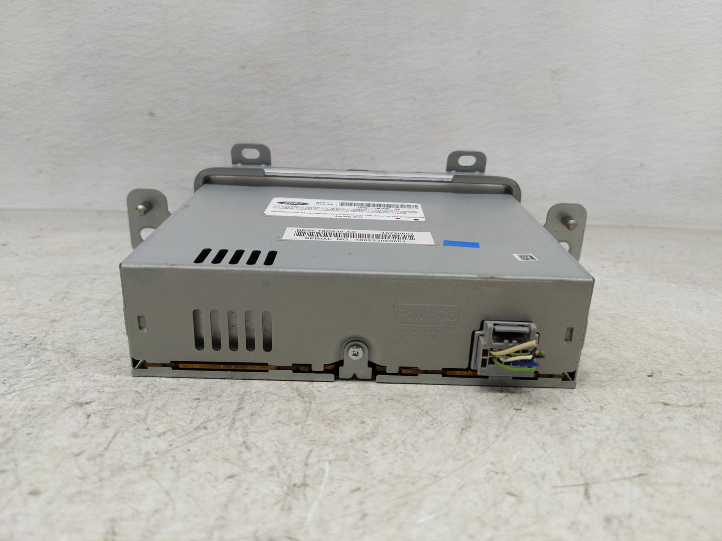 2013-2014 Lincoln Mkz Radio AM FM Cd Player Receiver Replacement P/N:DP5T-18C830-AE Fits Fits 2013 2014 OEM Used Auto Parts 