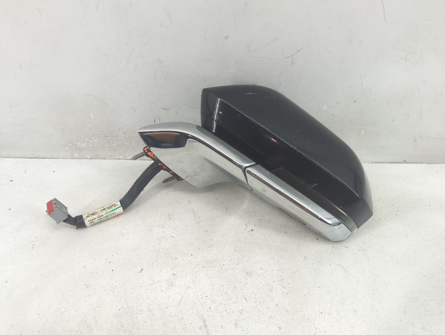 2013-2014 Lincoln Mkz Driver Side View Mirror - Left Door Mirror OEM Used - Oemusedautoparts1.com