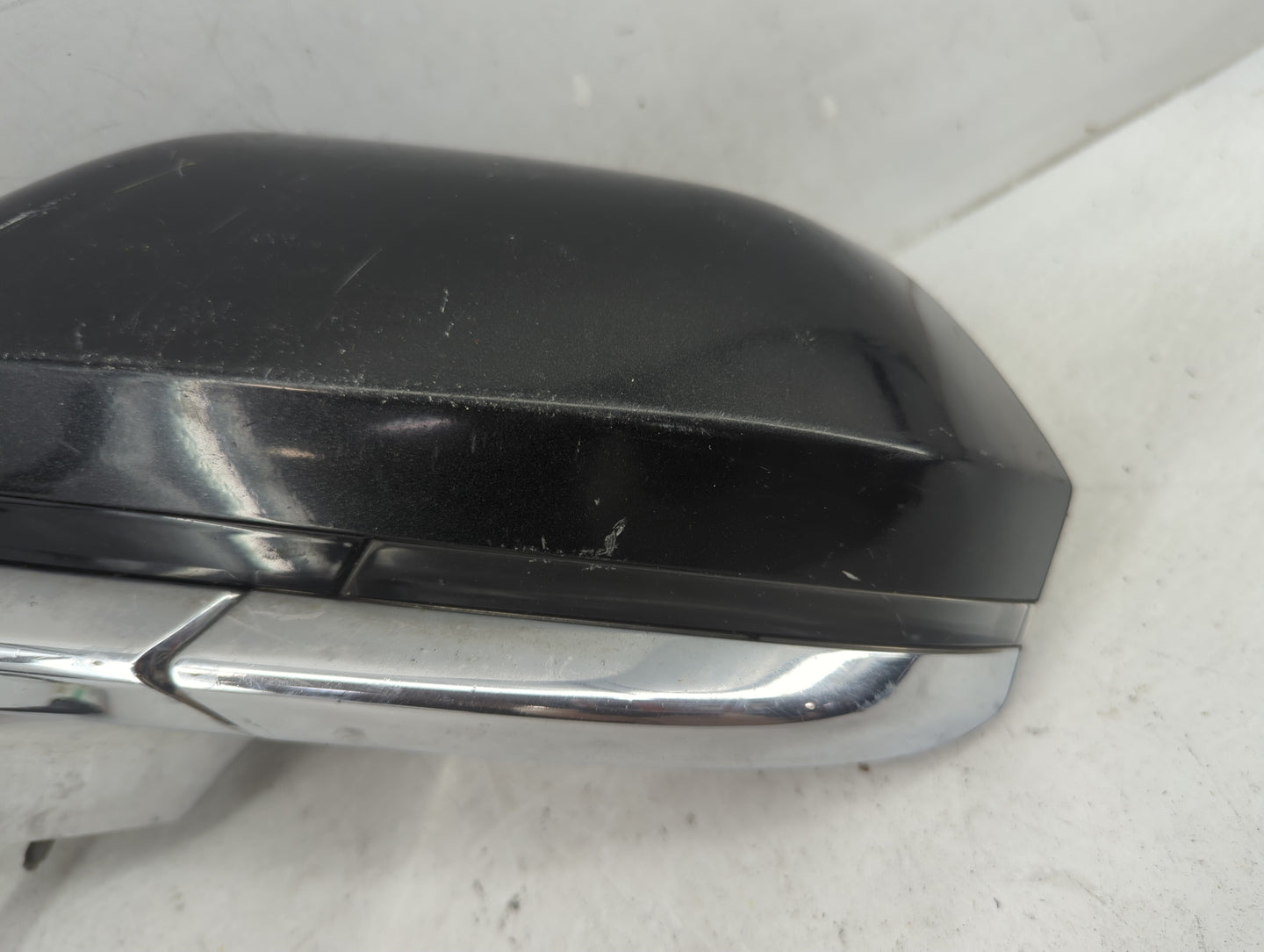 2013-2014 Lincoln Mkz Driver Side View Mirror - Left Door Mirror OEM Used - Oemusedautoparts1.com