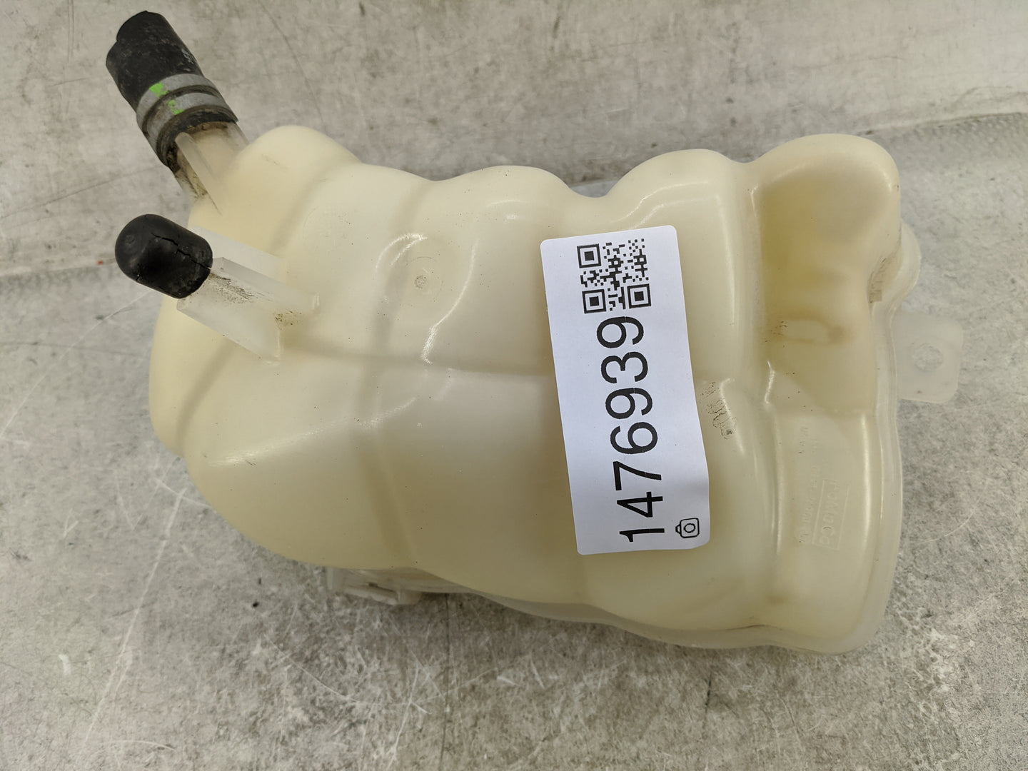 2013-2016 Lincoln Mkz Radiator Coolant Overflow Expansion Tank Bottle 1476939 - Oemusedautoparts1.com
