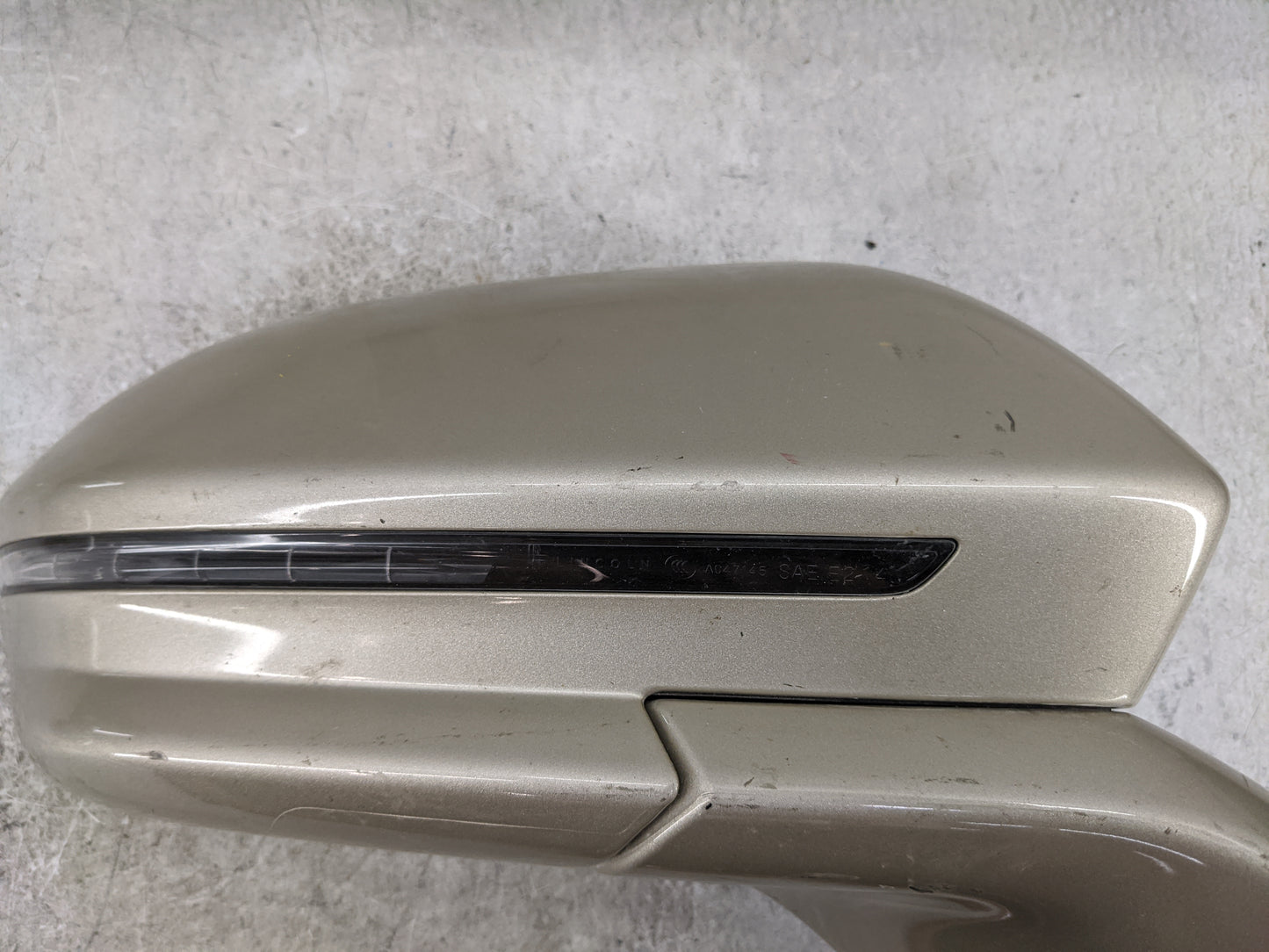2013 Lincoln Mkz Passenger Side View Mirror - Right Door Mirror OEM Used - Oemusedautoparts1.com