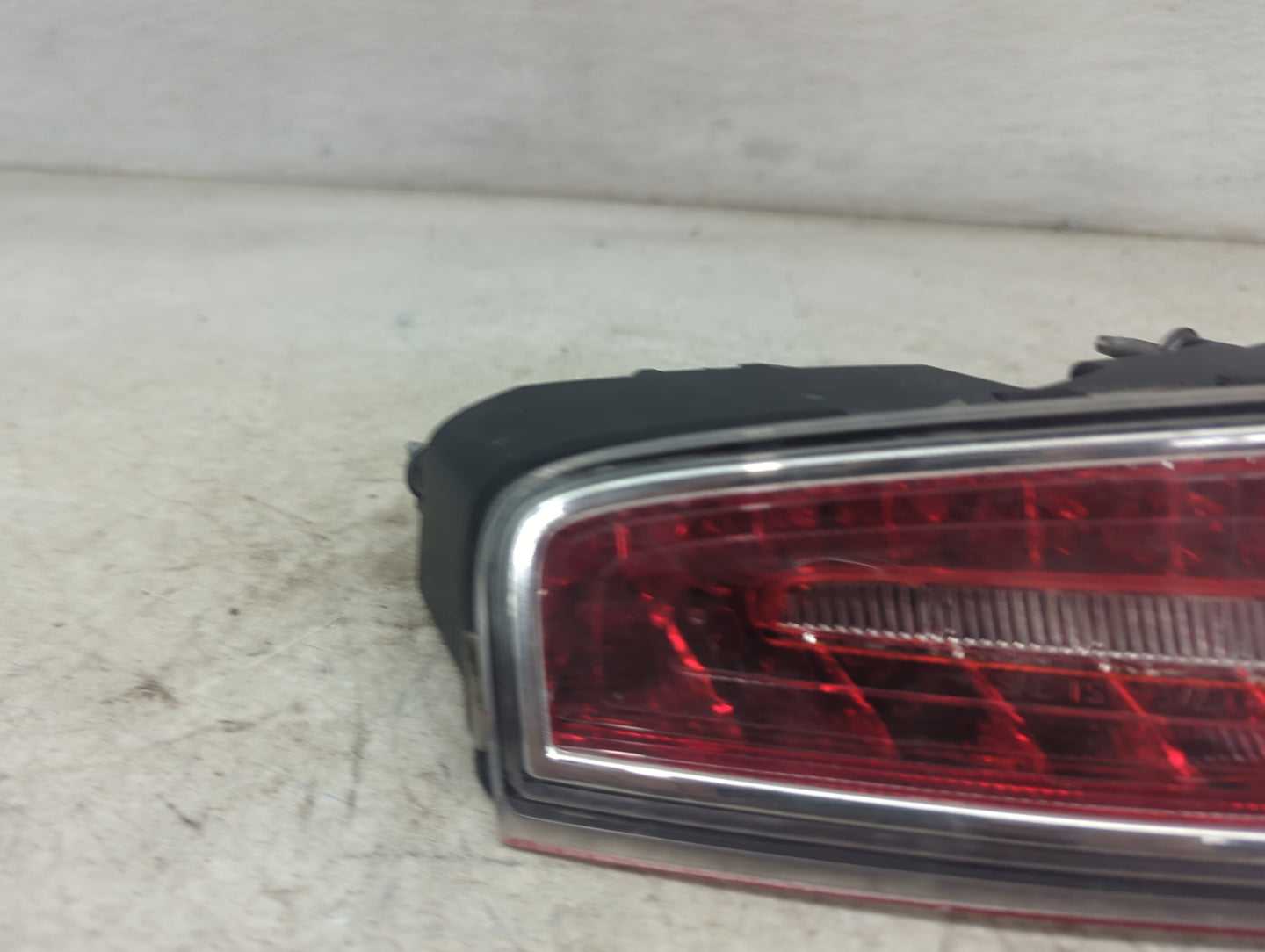 2013-2020 Lincoln Mkz Tail Light Assembly Driver Left OEM P/N:DP53-13A406-AK Fits Fits 2013 2014 2015 2016 2017 2018 2019 20