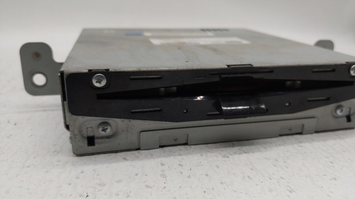2013-2014 Lincoln Mkz Am Fm Cd Player Radio Receiver 186307 - Oemusedautoparts1.com