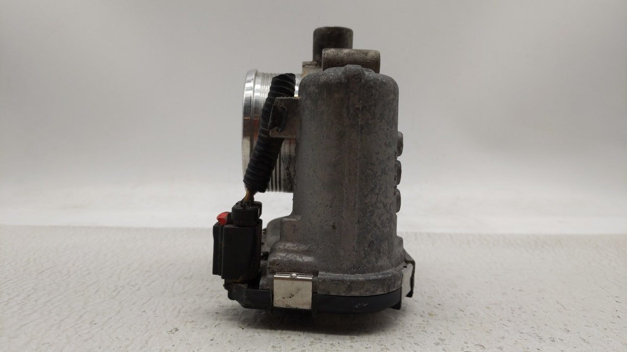 2013-2016 Lincoln Mkz Throttle Body P/N:CM5E-9F991-AD CM5E-9F991-AC Fits Fits 2012 2013 2014 2015 2016 2017 OEM Used Auto Pa