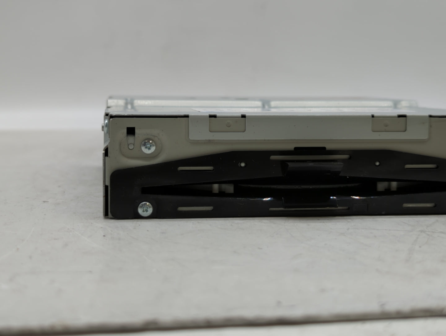 2013-2014 Lincoln Mkz Am Fm Cd Player Radio Receiver - Oemusedautoparts1.com