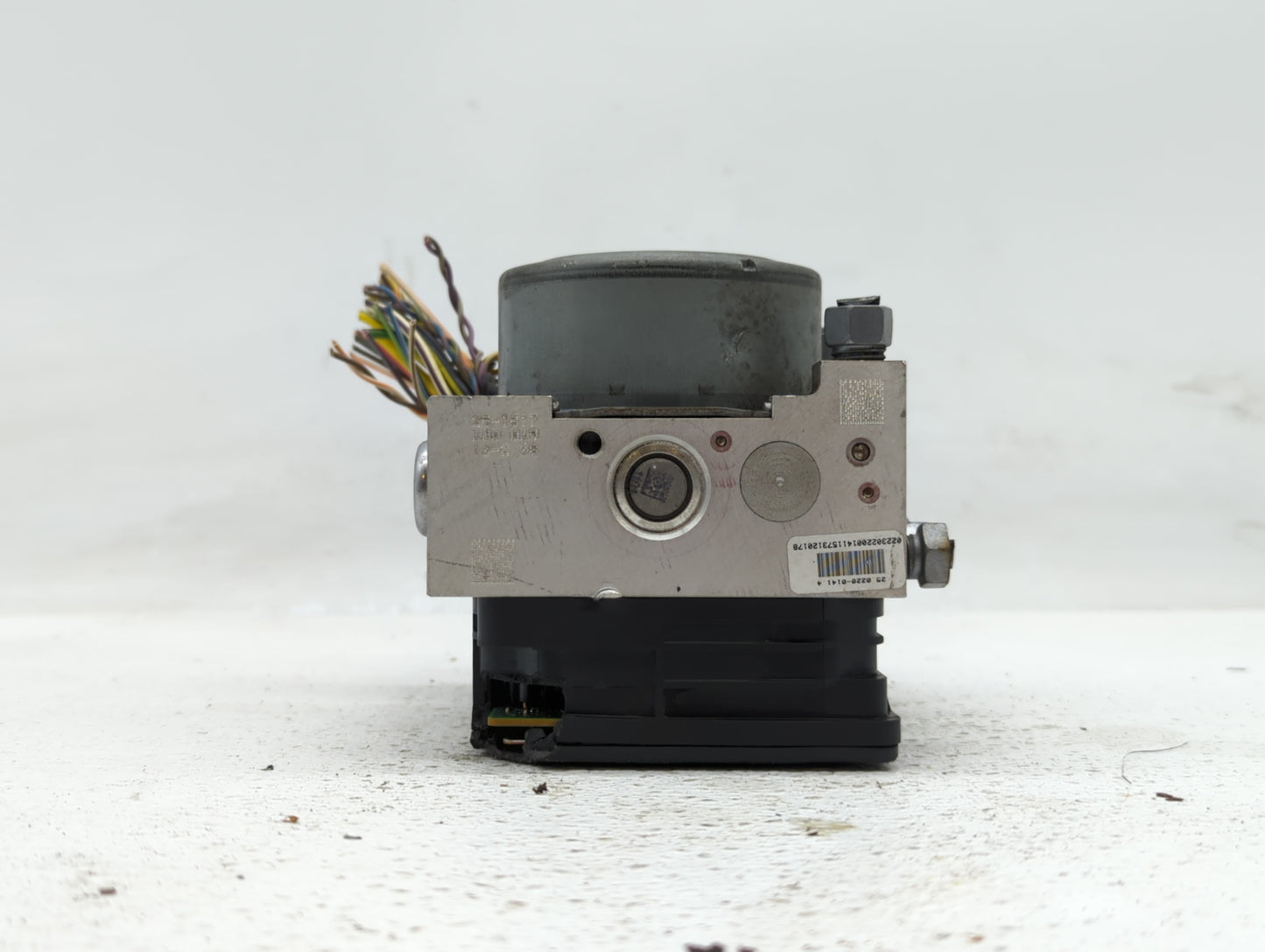 2013 Lincoln Mkz ABS Pump Control Module Replacement P/N:DG9C-2C405-FB Fits OEM Used Auto Parts - Oemusedautoparts1.com