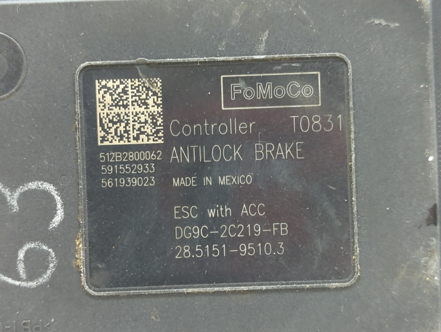 2013 Lincoln Mkz ABS Pump Control Module Replacement P/N:DG9C-2C405-AH DG9C-2C405-FB Fits OEM Used Auto Parts - Oemusedautop