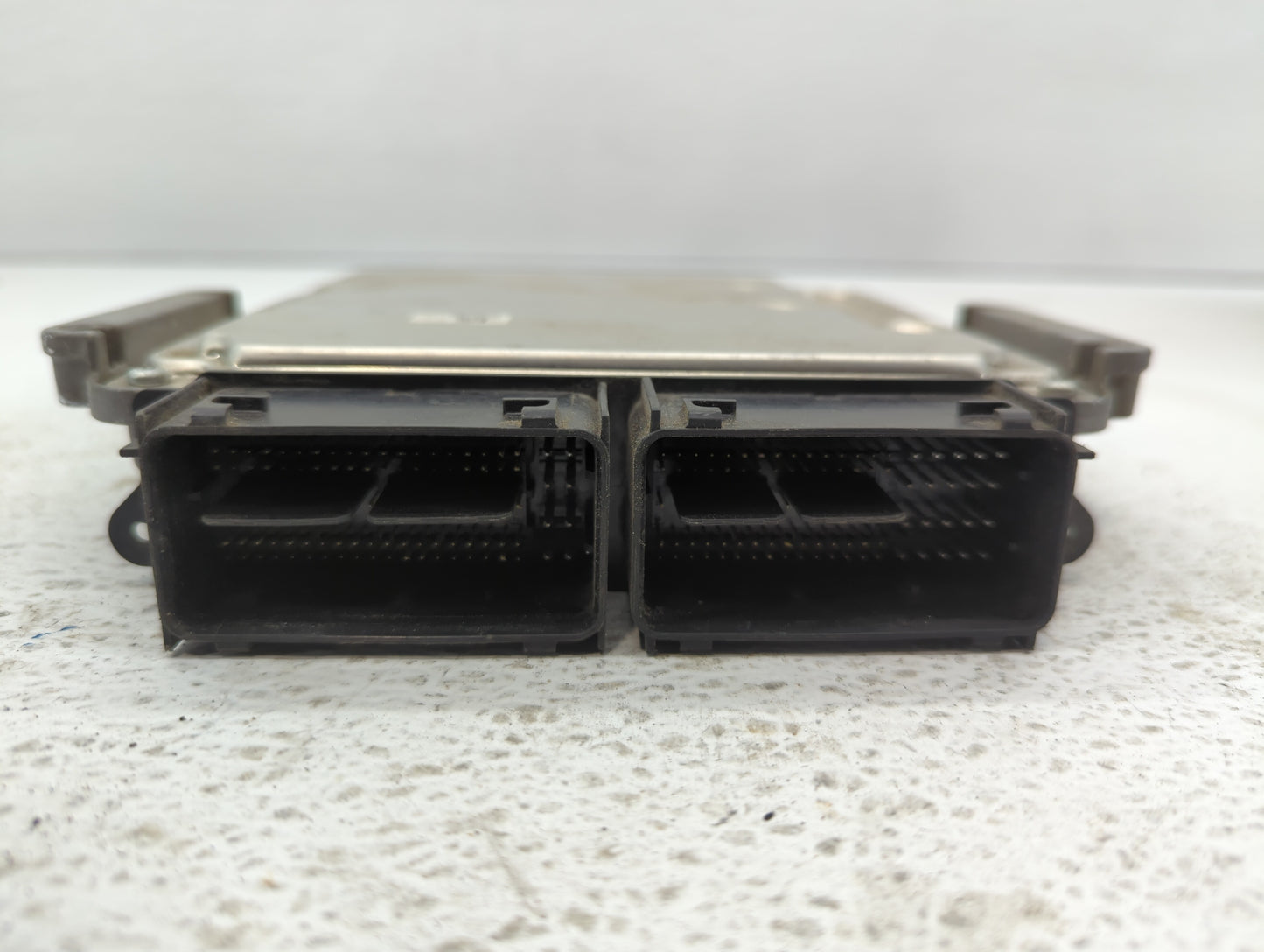 2013 Lincoln Mkz PCM Engine Control Computer ECU ECM PCU OEM P/N:DP5A-12A650-DE DP5A-12A650-DF, DP5A-12A650-DG Fits OEM Used