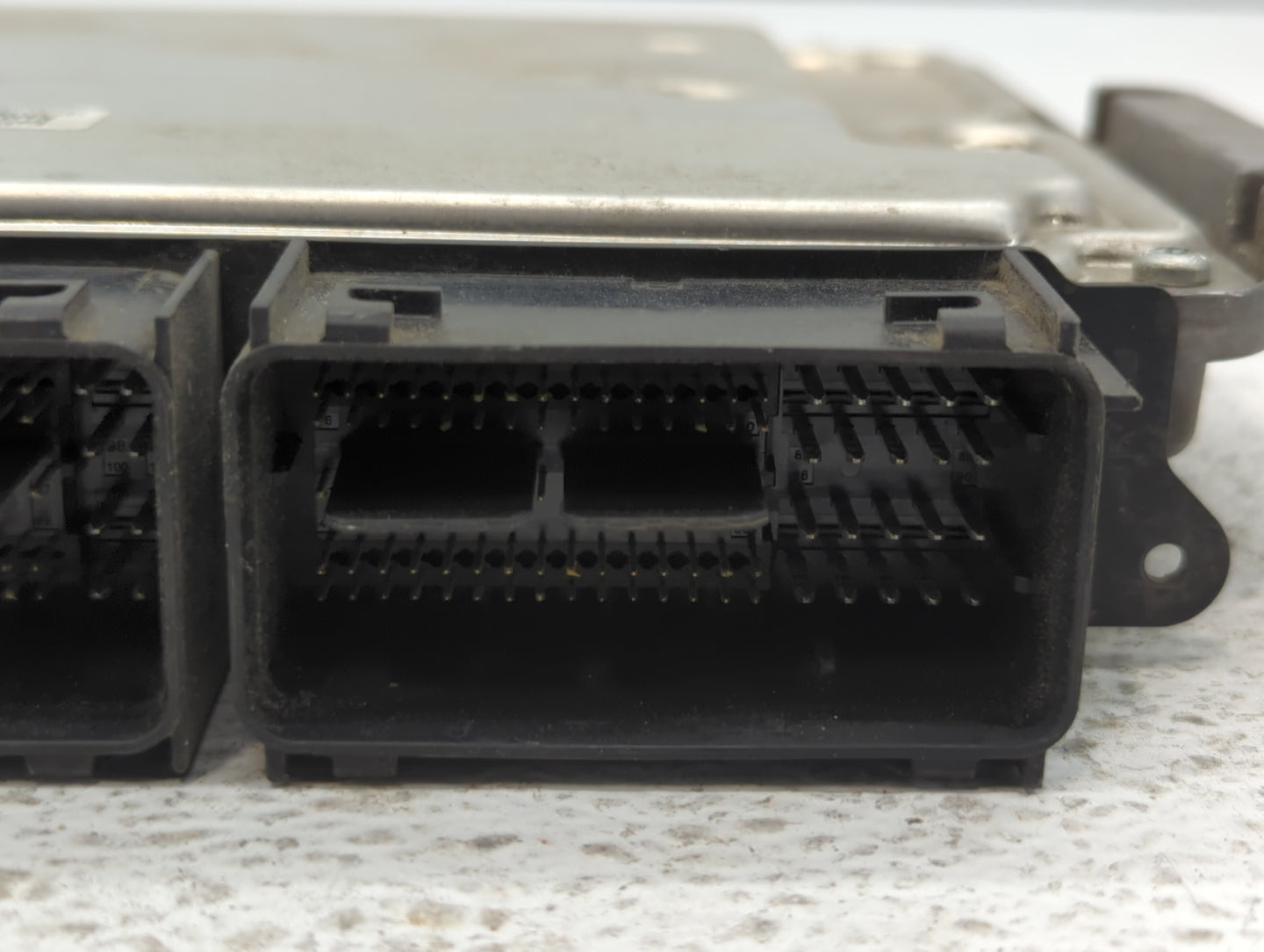 2013 Lincoln Mkz PCM Engine Control Computer ECU ECM PCU OEM P/N:DP5A-12A650-DE DP5A-12A650-DF, DP5A-12A650-DG Fits OEM Used