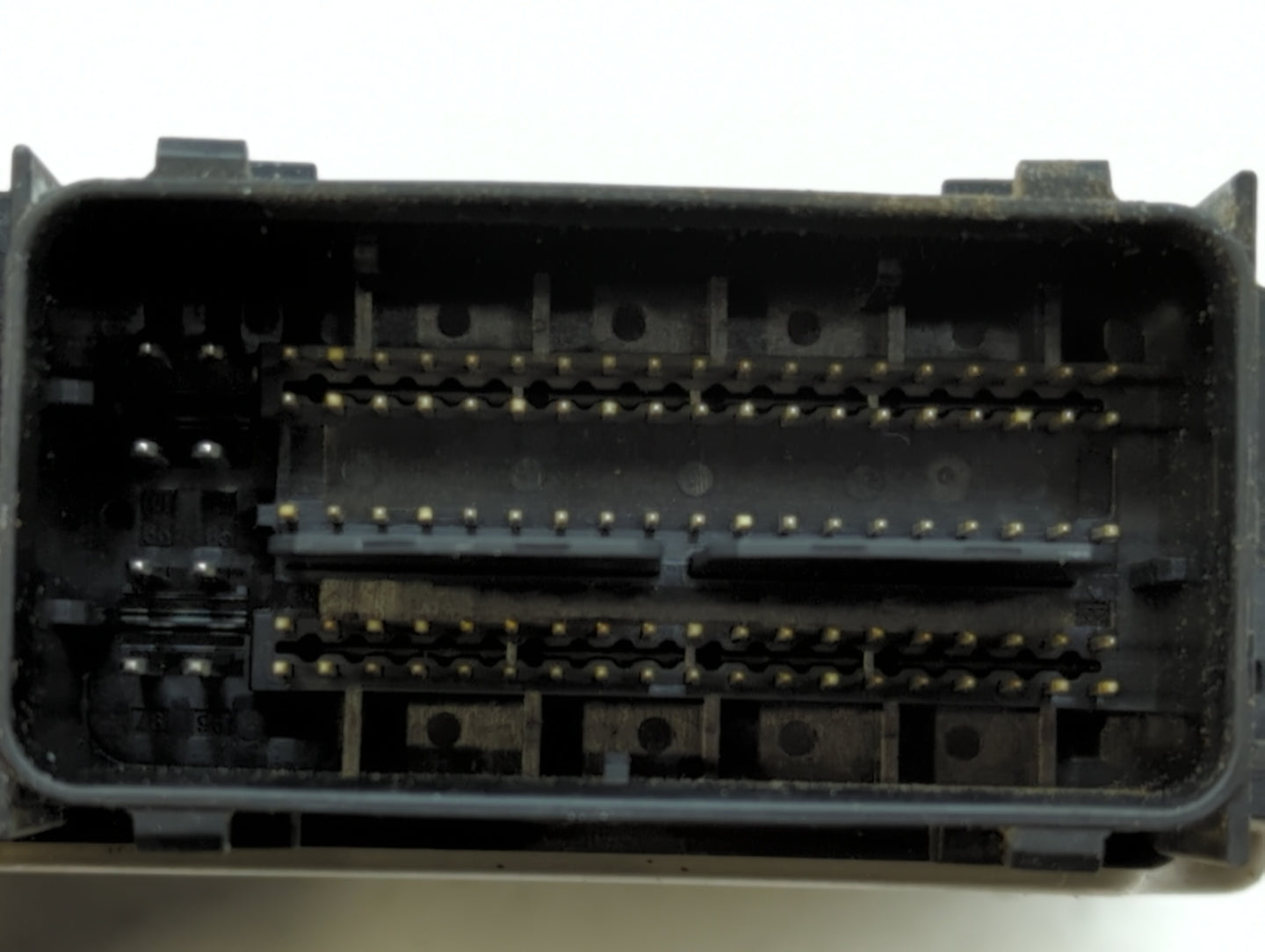 2013 Lincoln Mkz PCM Engine Control Computer ECU ECM PCU OEM P/N:DP5A-12A650-DH 0 261 S09 222 Fits OEM Used Auto Parts - Oem