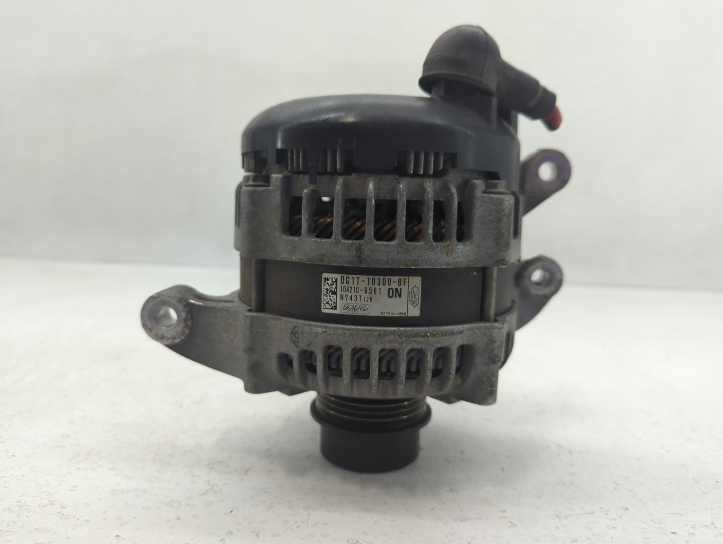 2013-2020 Lincoln Mkz Alternator Replacement Generator Charging Assembly Engine OEM P/N:DG1T-10300-BF Fits OEM Used Auto Par