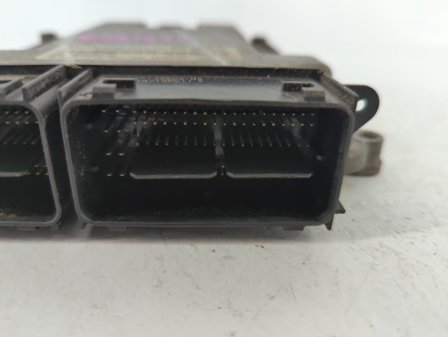 2013 Lincoln Mkz PCM Engine Control Computer ECU ECM PCU OEM P/N:DG1A-12B684-AB DP5A-12A650-EH Fits OEM Used Auto Parts - Oe