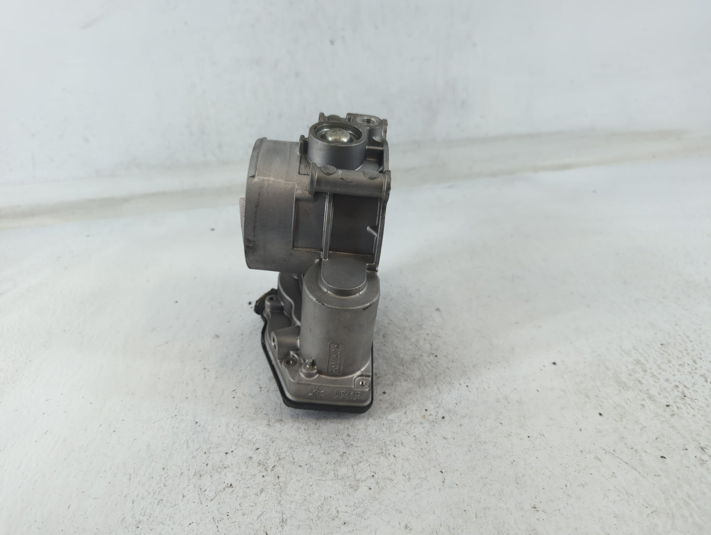 2013-2016 Lincoln Mkz Throttle Body P/N:161754011386 AT4E-9F991-EL Fits Fits 2011 2012 2013 2014 2015 2016 2017 2018 2019 OE